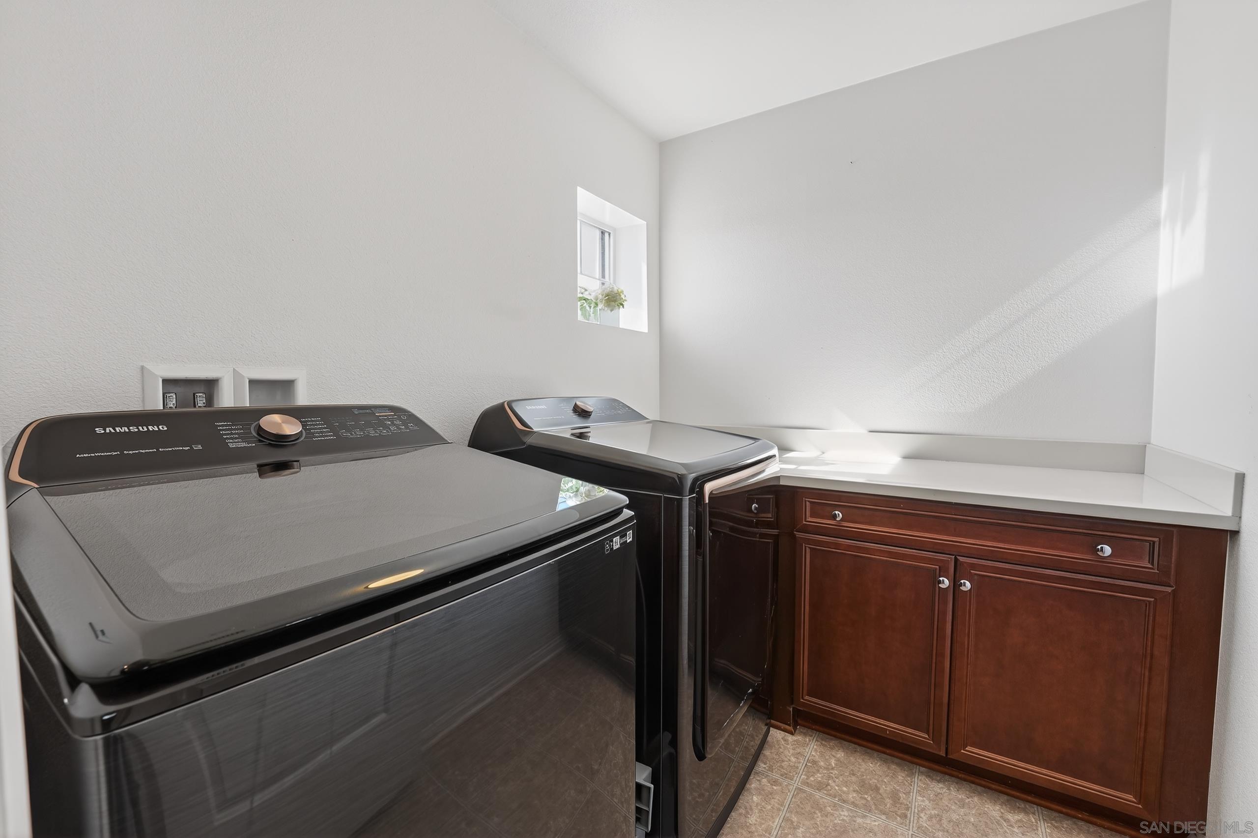 Detail Gallery Image 15 of 30 For 28324  Tupelo Rd, Menifee,  CA 92584 - 5 Beds | 4 Baths