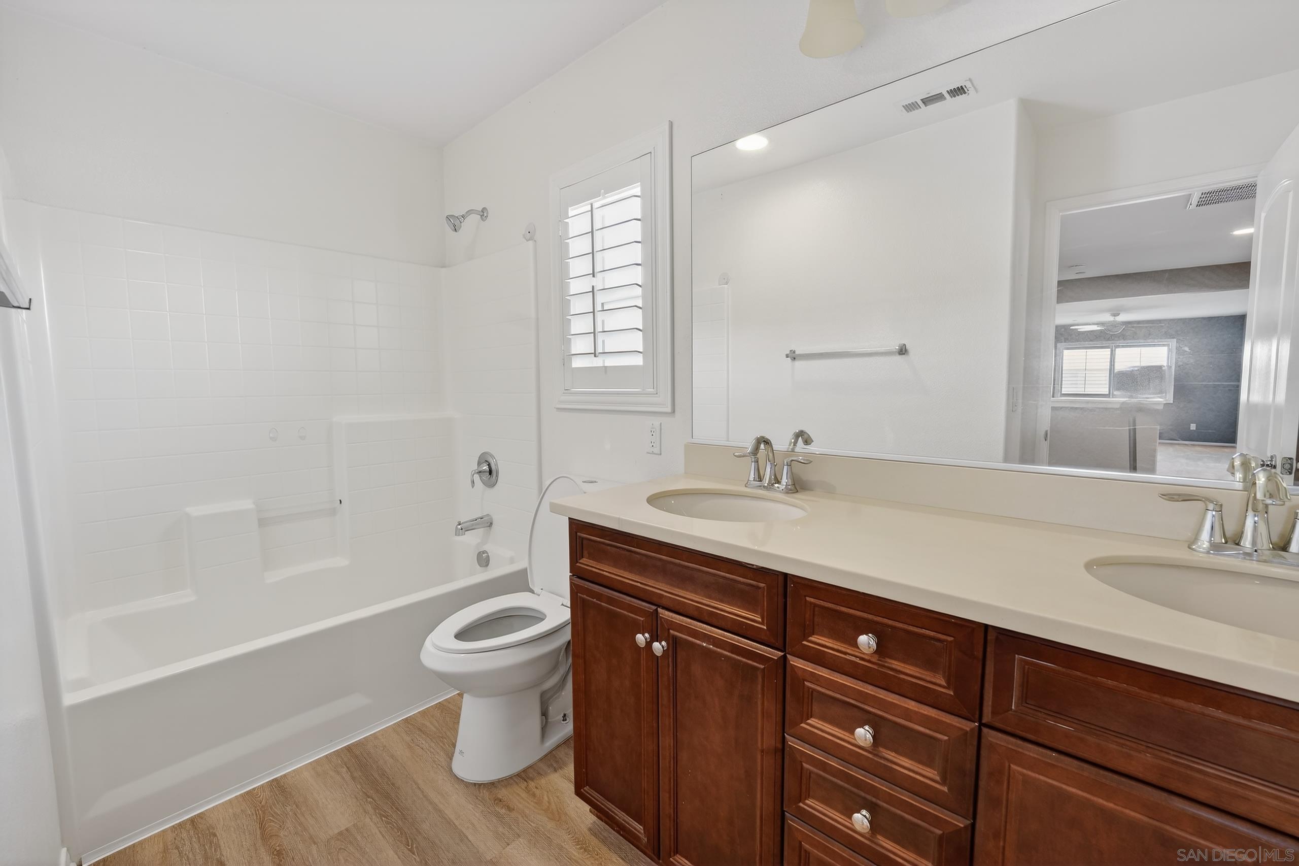 Detail Gallery Image 25 of 30 For 28324  Tupelo Rd, Menifee,  CA 92584 - 5 Beds | 4 Baths