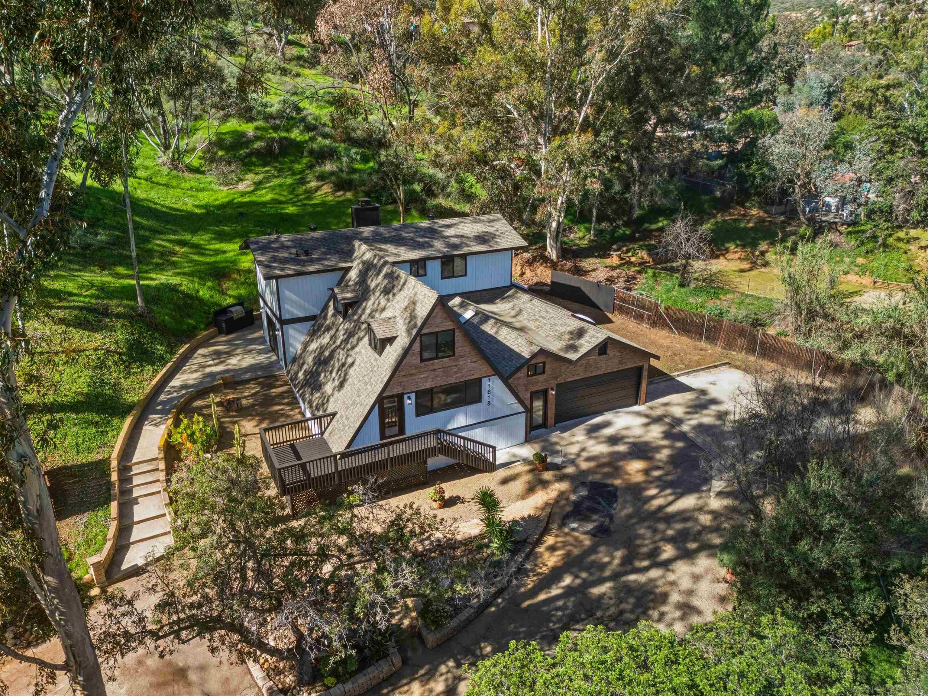 Detail Gallery Image 21 of 25 For 11618  Johnson Lake Road, Lakeside,  CA 92040 - 4 Beds | 3 Baths