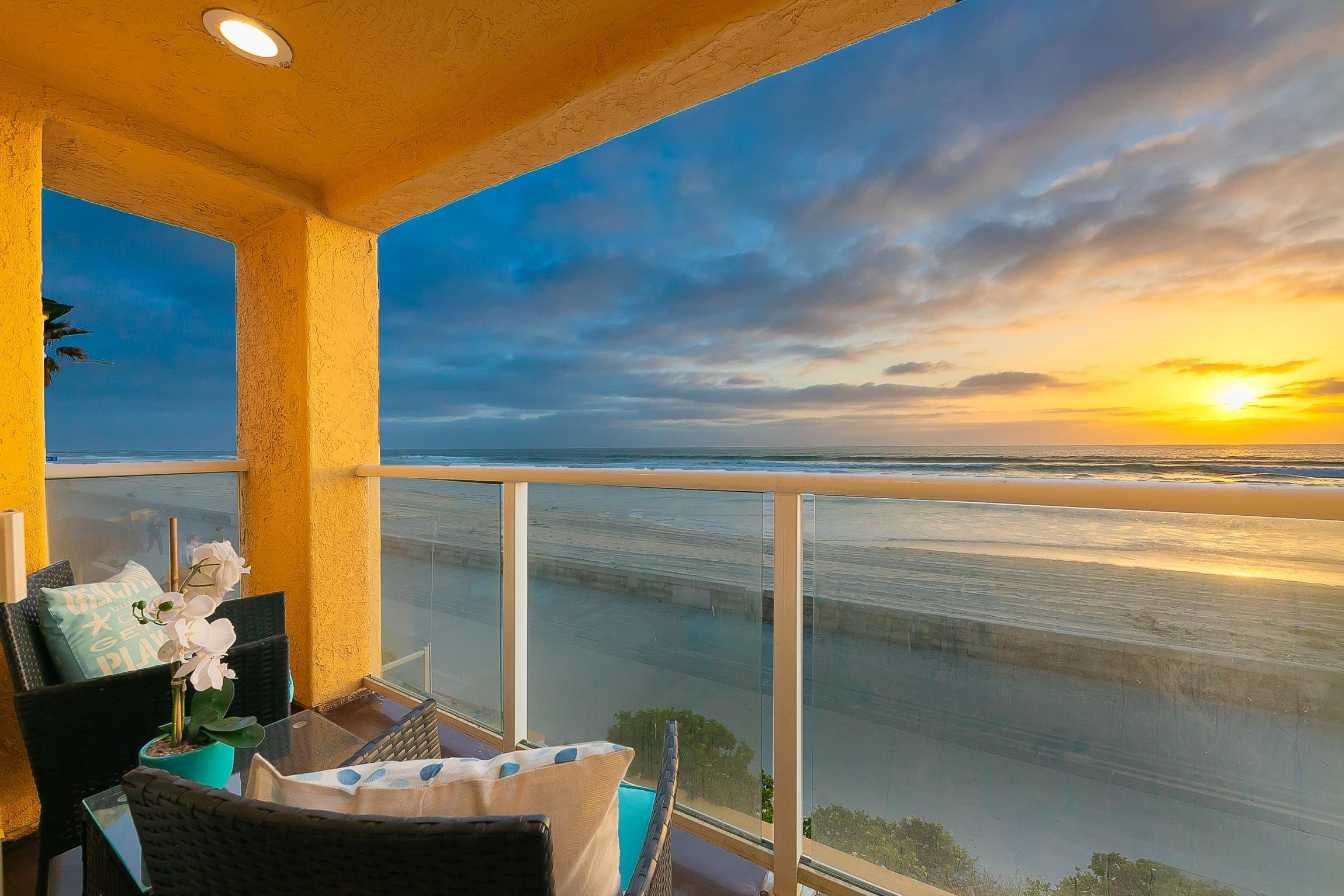 Detail Gallery Image 32 of 52 For 3537  Ocean Front Walk, San Diego,  CA 92109 - 3 Beds | 2/1 Baths