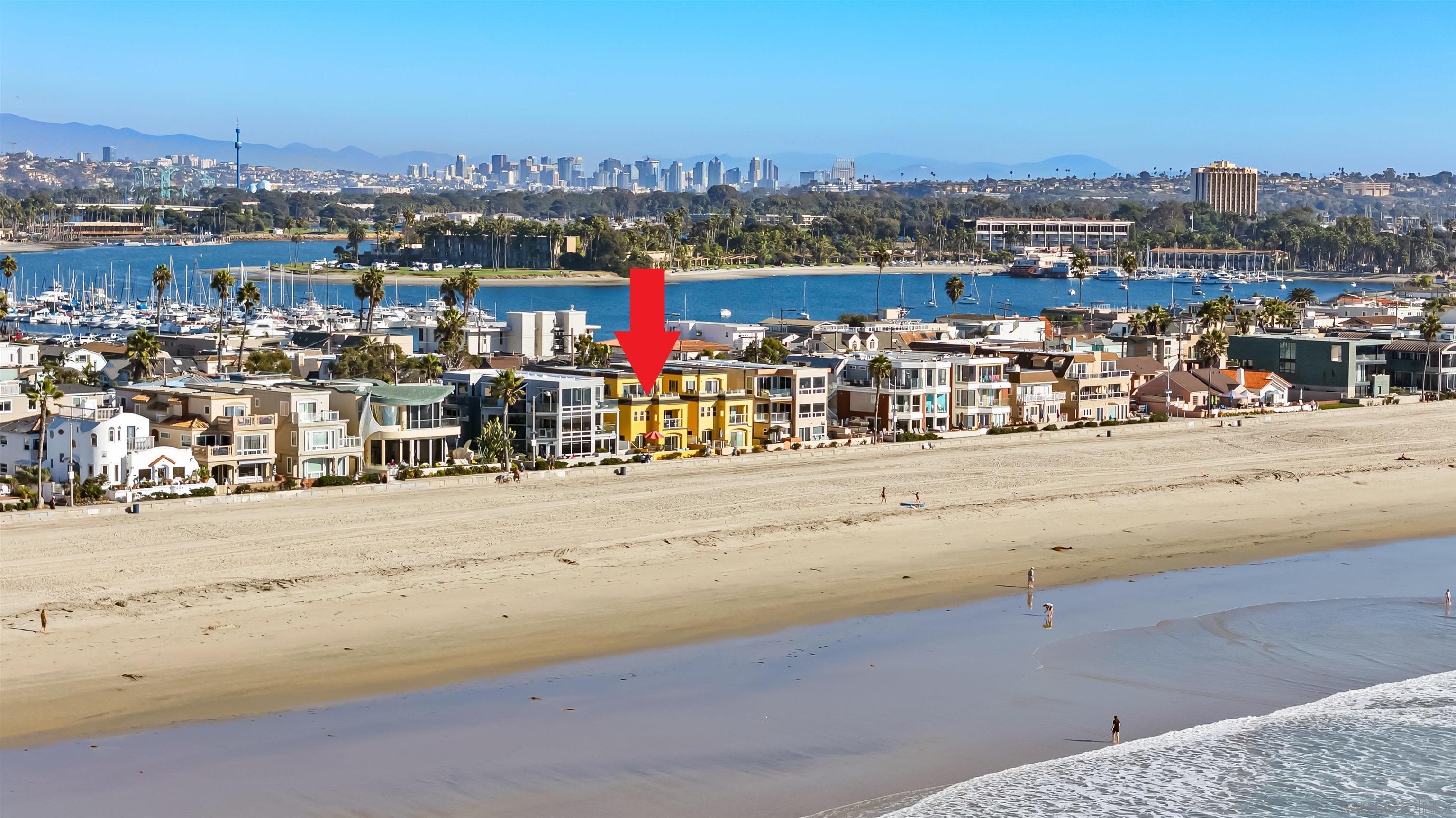 Detail Gallery Image 51 of 52 For 3537  Ocean Front Walk, San Diego,  CA 92109 - 3 Beds | 2/1 Baths