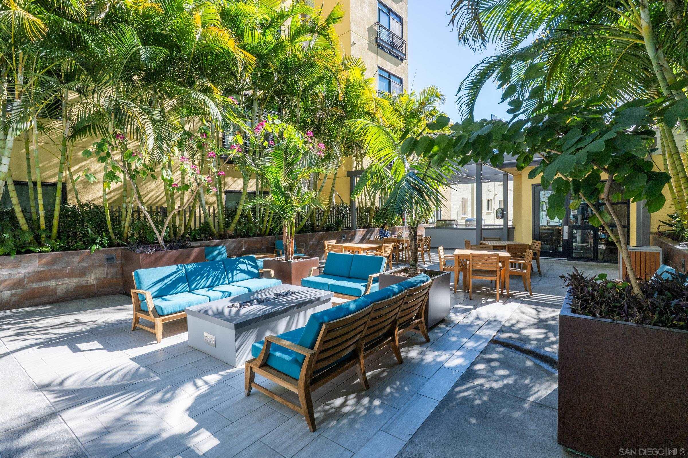 Detail Gallery Image 33 of 38 For 889 Date St  214, San Diego,  CA 92101 - 1 Beds | 1 Baths