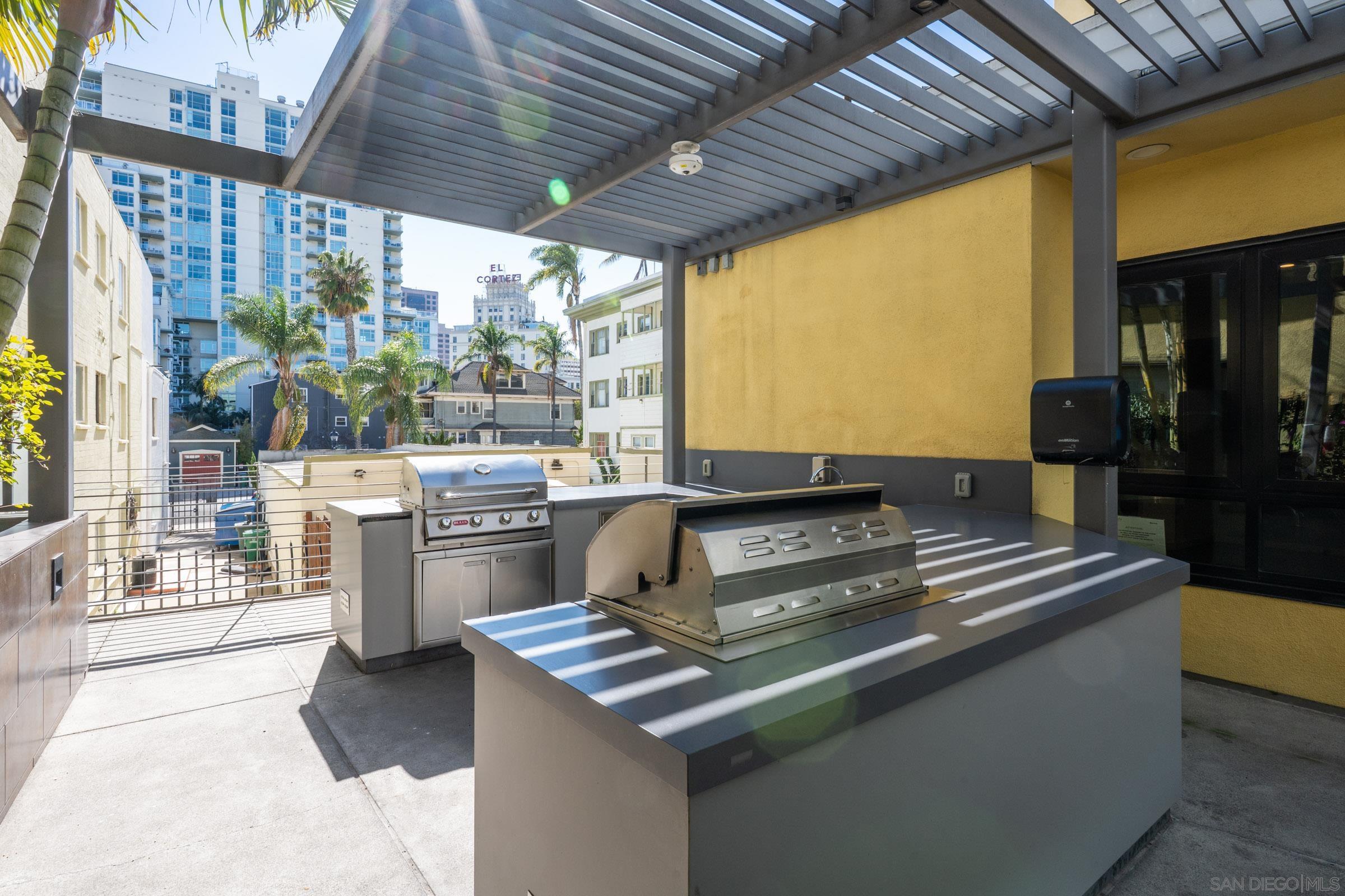 Detail Gallery Image 36 of 38 For 889 Date St  214, San Diego,  CA 92101 - 1 Beds | 1 Baths