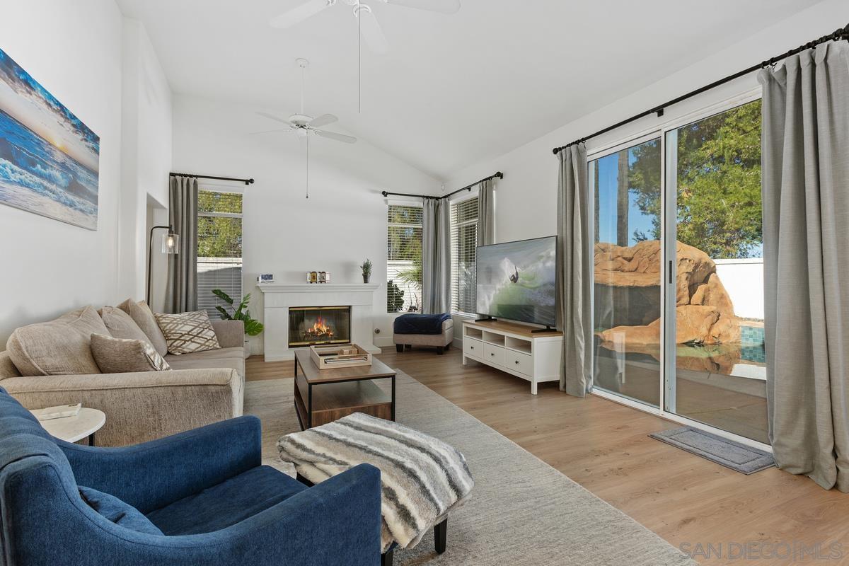 Detail Gallery Image 13 of 52 For 4208  Baroque Terrace, Oceanside,  CA 92057 - 4 Beds | 3 Baths