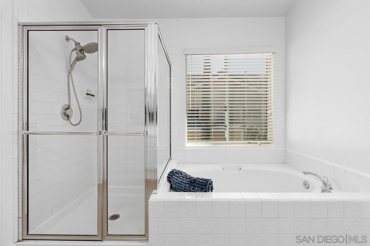 Detail Gallery Image 35 of 52 For 4208  Baroque Terrace, Oceanside,  CA 92057 - 4 Beds | 3 Baths