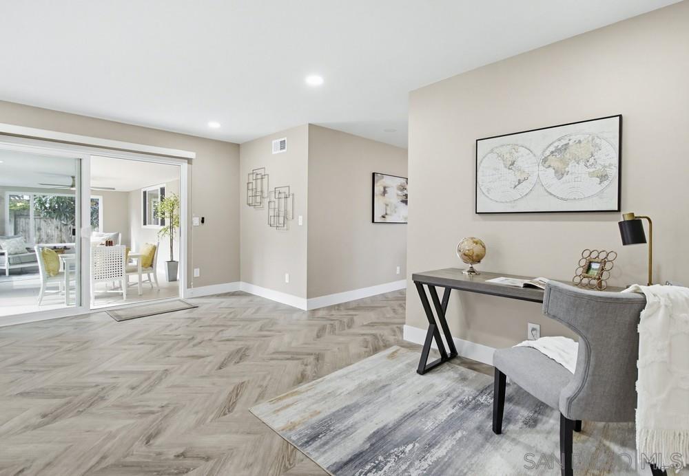 Detail Gallery Image 17 of 50 For 6425  Bounty Ct, San Diego,  CA 92120 - 4 Beds | 3 Baths