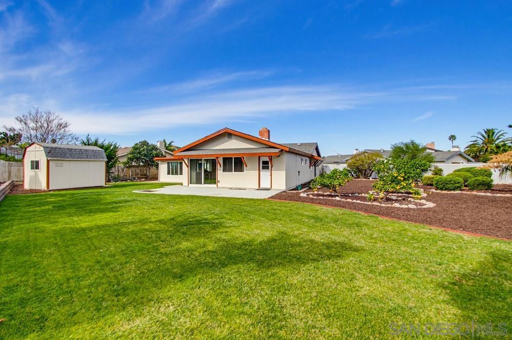 Detail Gallery Image 3 of 50 For 6425  Bounty Ct, San Diego,  CA 92120 - 4 Beds | 3 Baths