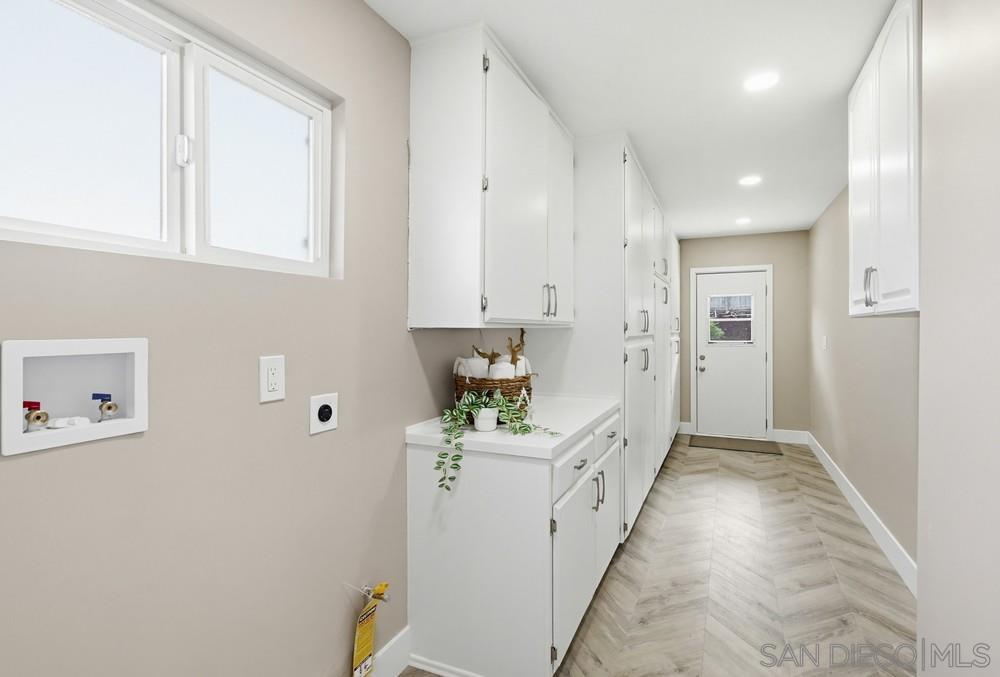 Detail Gallery Image 38 of 50 For 6425  Bounty Ct, San Diego,  CA 92120 - 4 Beds | 3 Baths