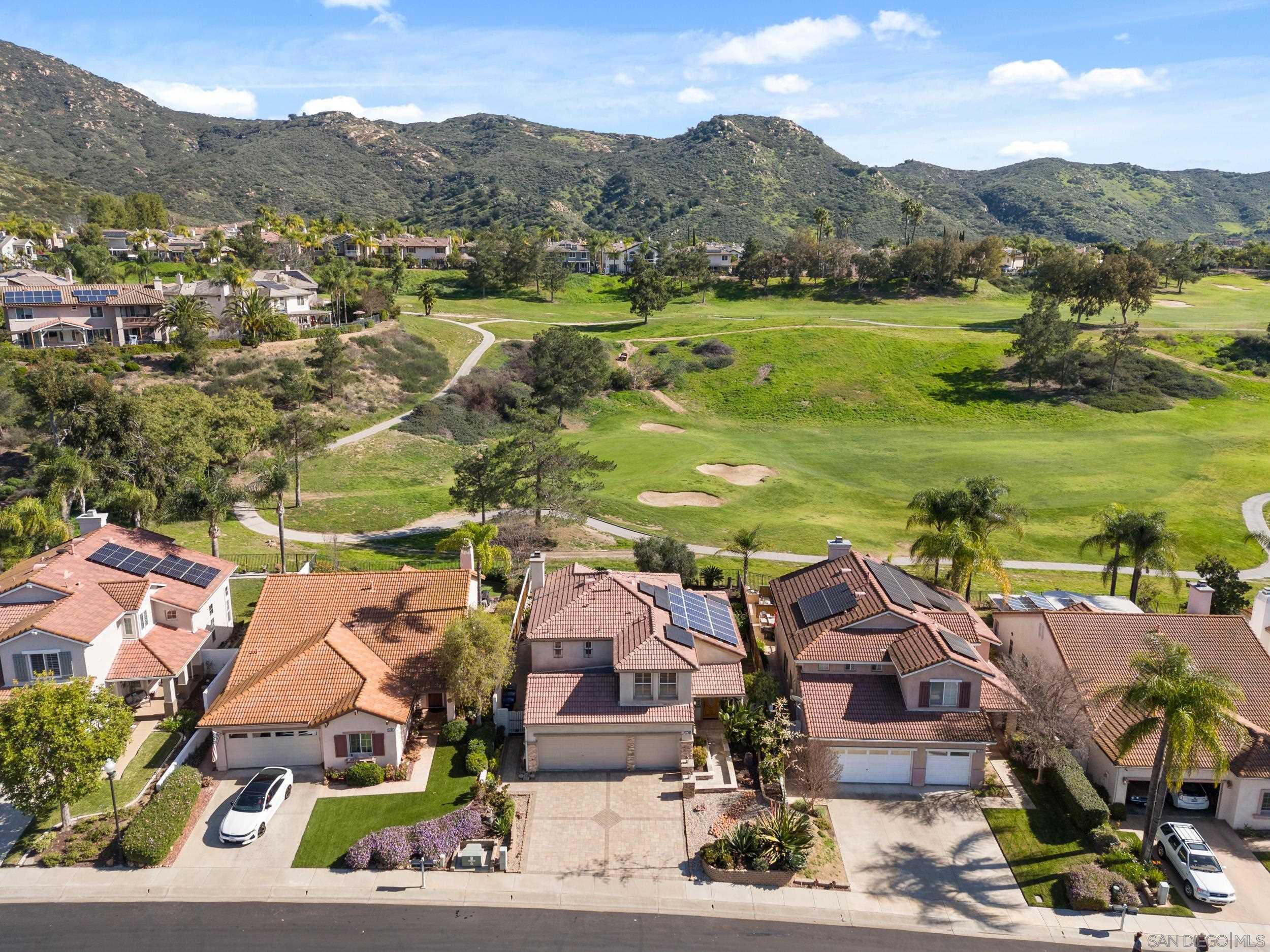 Detail Gallery Image 26 of 30 For 3133  Amberwood Ln, Escondido,  CA 92027 - 3 Beds | 3 Baths