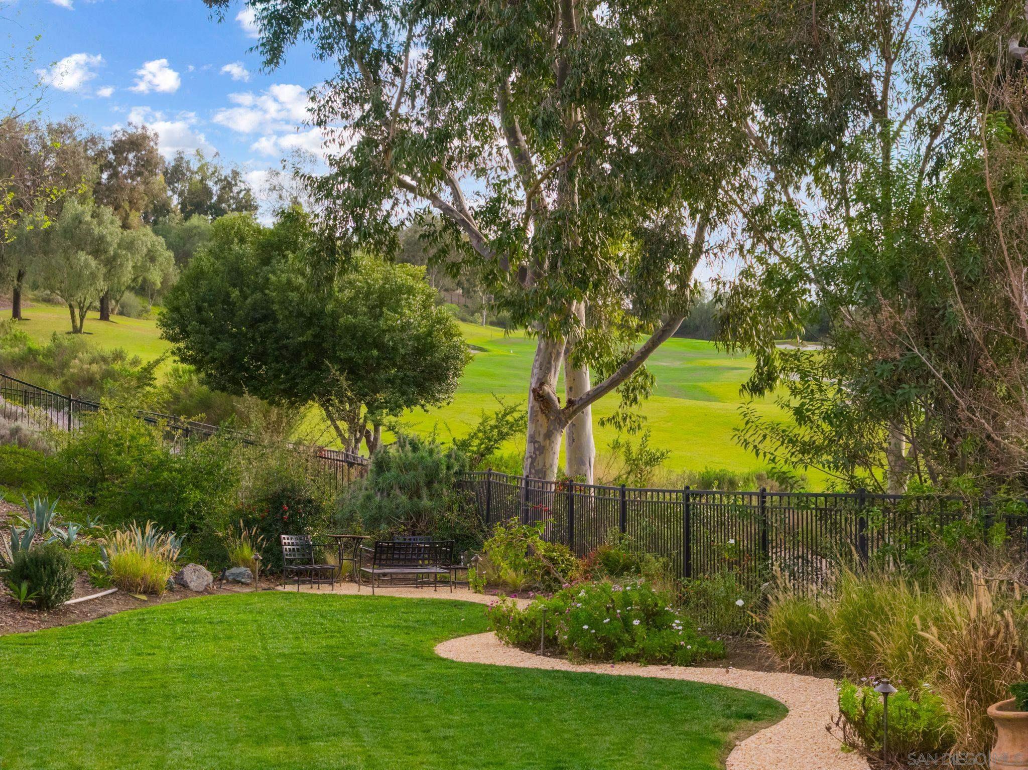 Detail Gallery Image 27 of 33 For 8308  Top O the Morning Way, San Diego,  CA 92127 - 5 Beds | 5/1 Baths