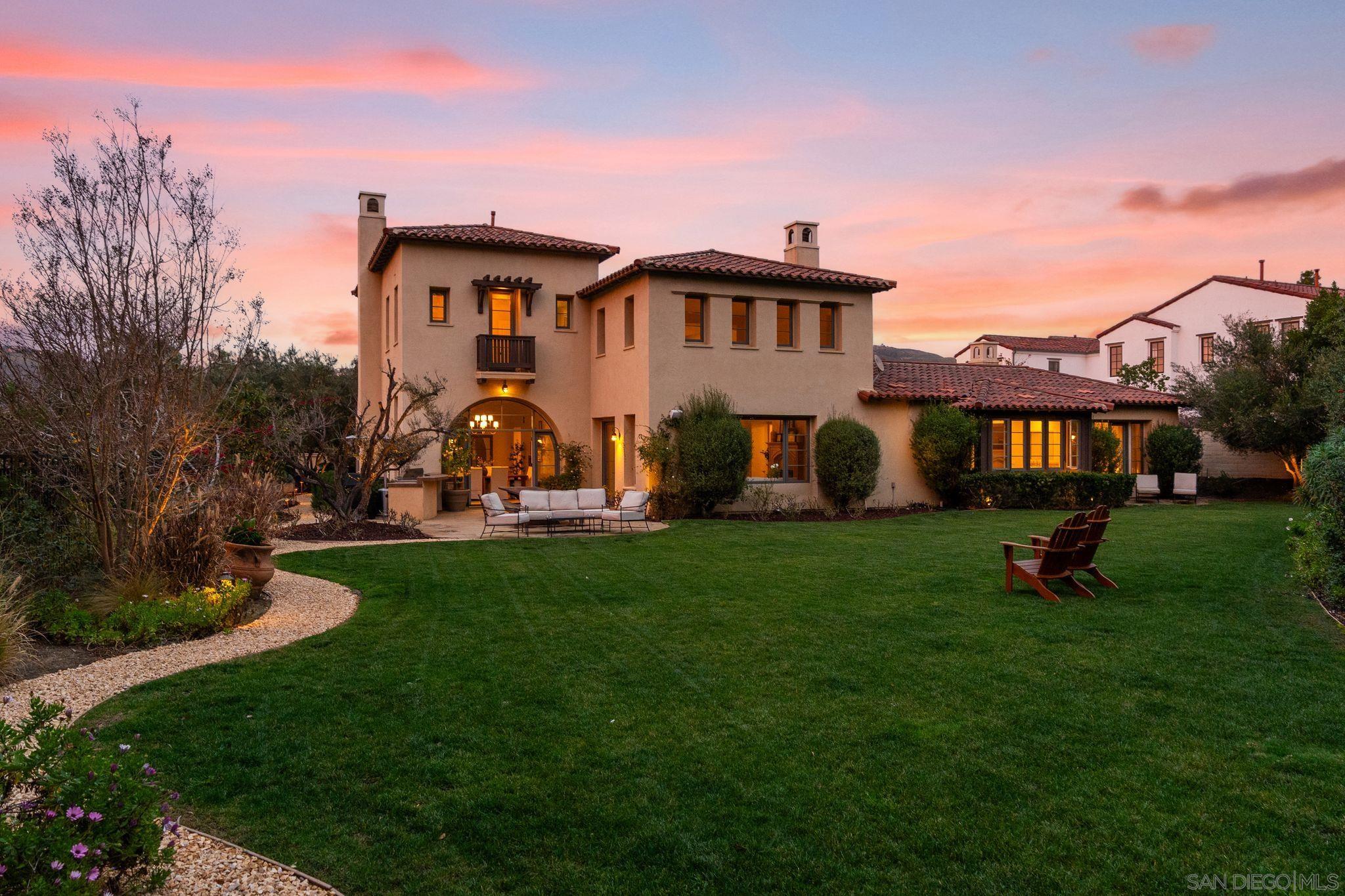 Detail Gallery Image 29 of 33 For 8308  Top O the Morning Way, San Diego,  CA 92127 - 5 Beds | 5/1 Baths