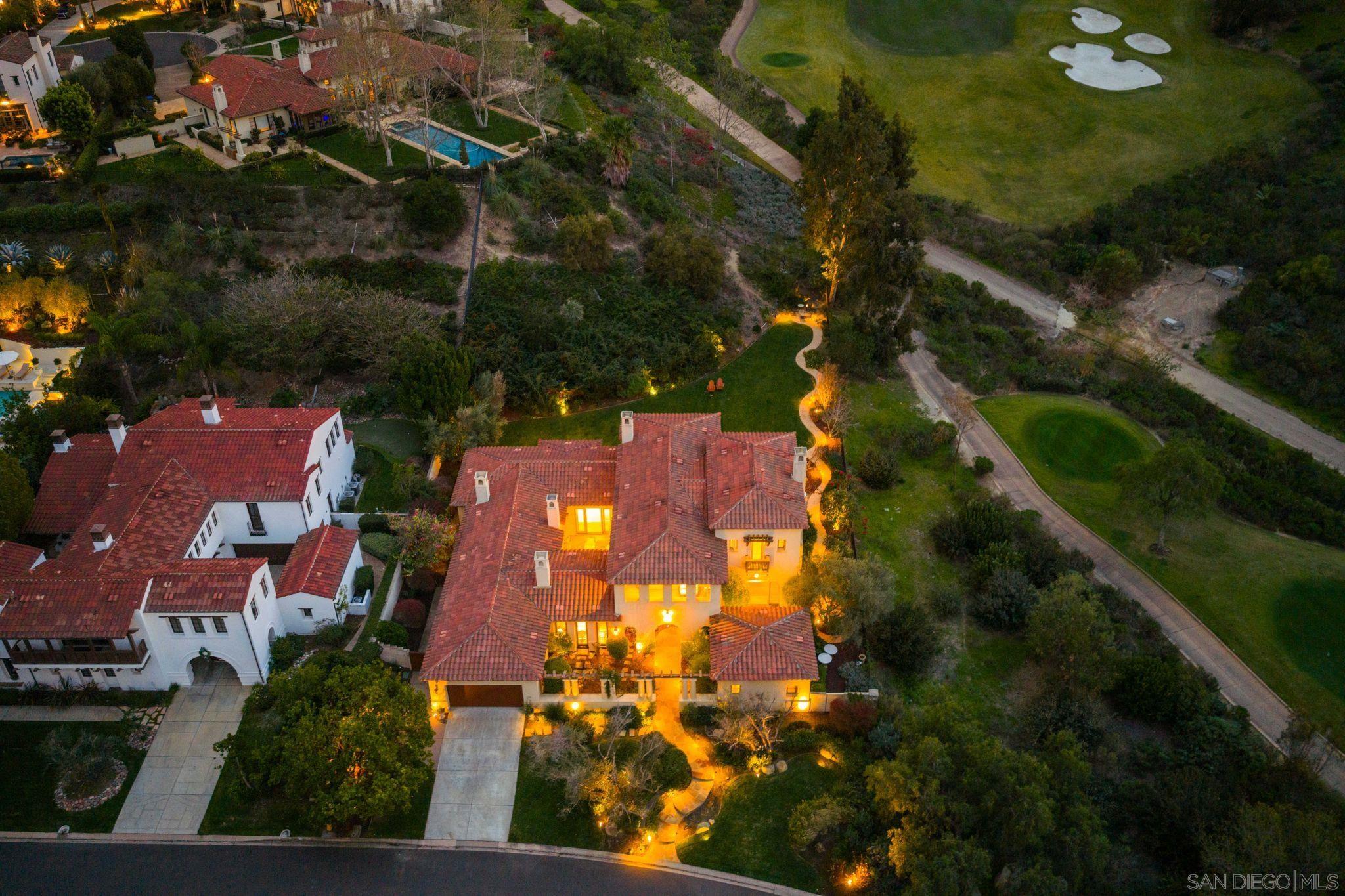 Detail Gallery Image 32 of 33 For 8308  Top O the Morning Way, San Diego,  CA 92127 - 5 Beds | 5/1 Baths