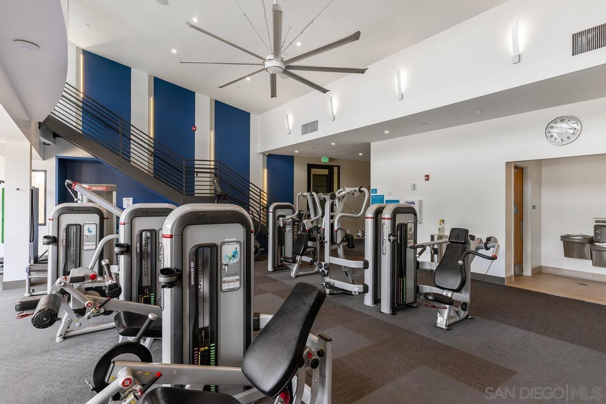 Detail Gallery Image 20 of 20 For 2900  via Alta Pl, San Diego,  CA 92108 - 3 Beds | 3 Baths