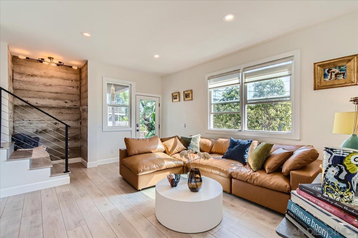 Detail Gallery Image 27 of 38 For 3503  Quimby, San Diego,  CA 92106 - 4 Beds | 3 Baths