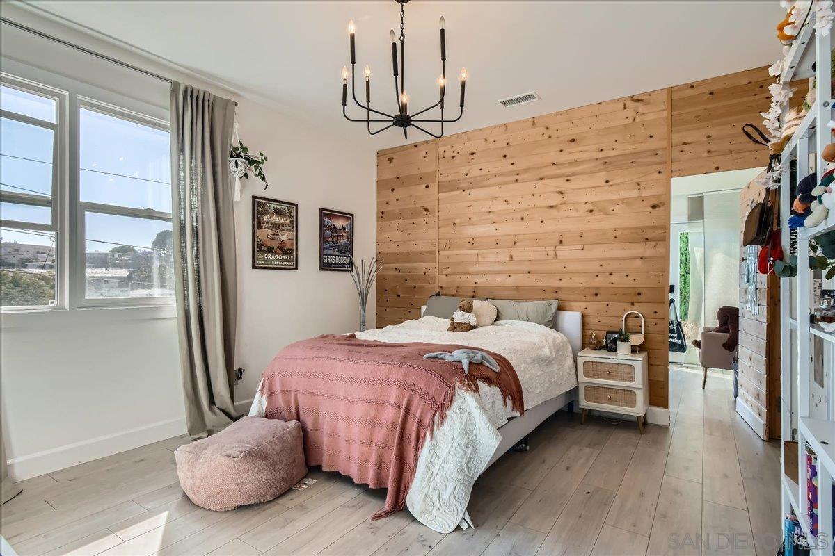 Detail Gallery Image 30 of 38 For 3503  Quimby, San Diego,  CA 92106 - 4 Beds | 3 Baths