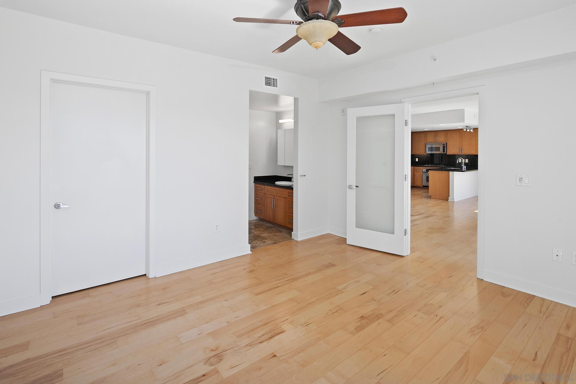 Detail Gallery Image 11 of 22 For 3812  Park Blvd  301, San Diego,  CA 92103 - 1 Beds | 1 Baths