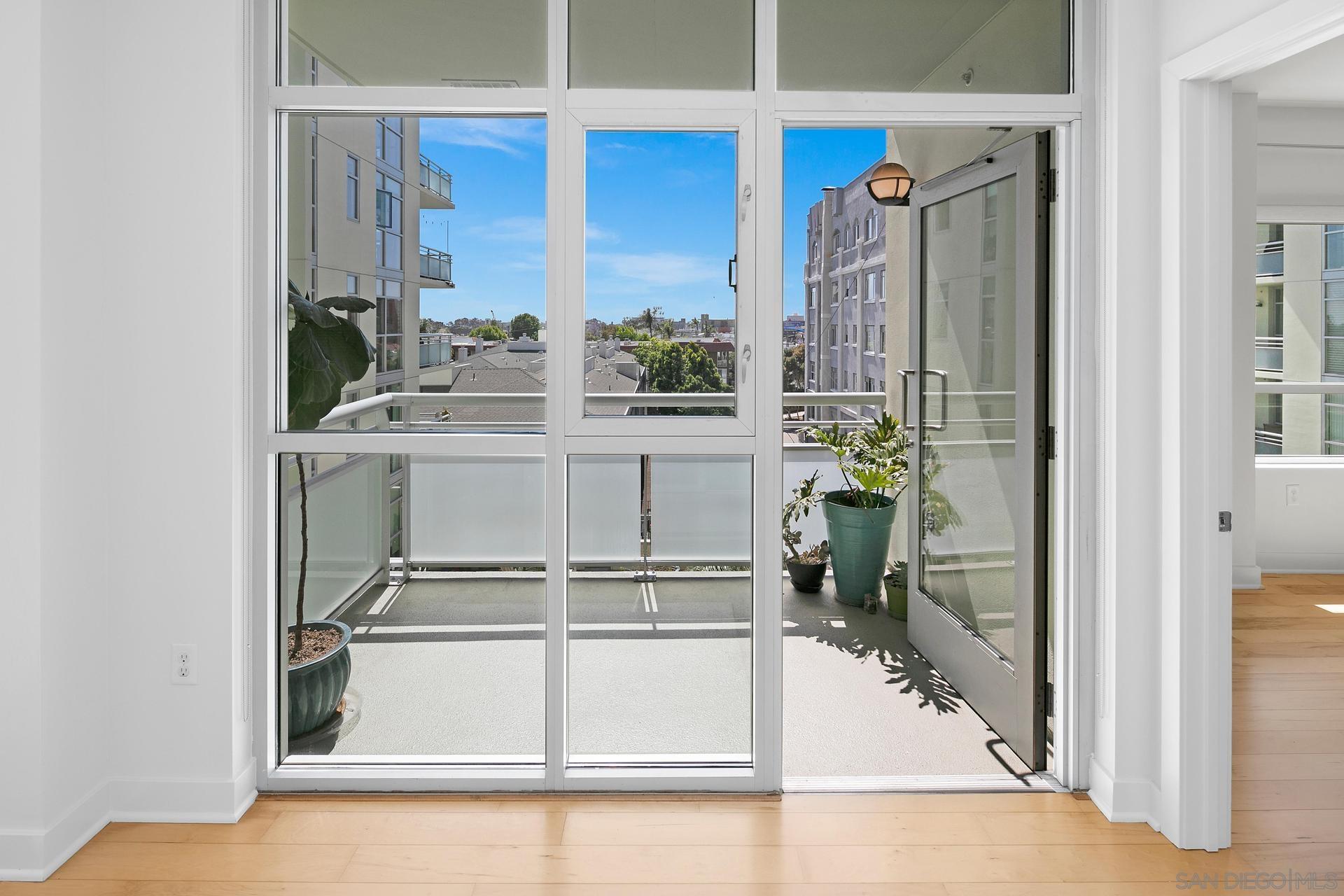 Detail Gallery Image 13 of 22 For 3812  Park Blvd  301, San Diego,  CA 92103 - 1 Beds | 1 Baths