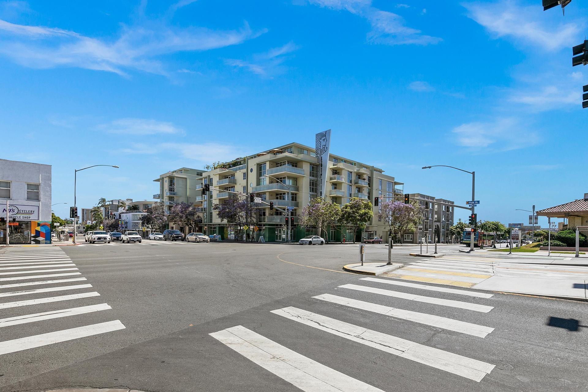 Detail Gallery Image 7 of 22 For 3812  Park Blvd  301, San Diego,  CA 92103 - 1 Beds | 1 Baths