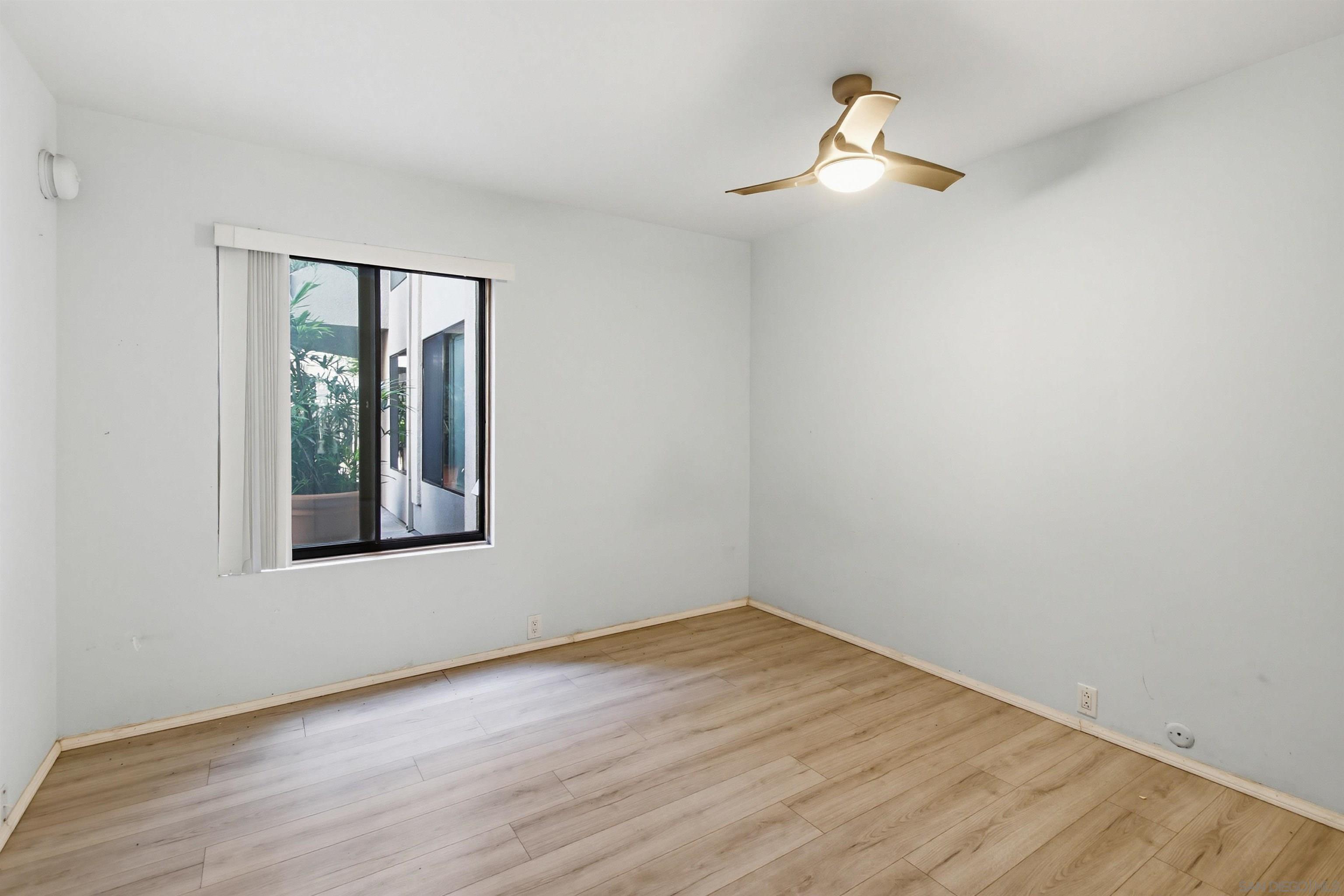 Detail Gallery Image 14 of 32 For 1235  Parker Pl  1f,  San Diego,  CA 92109 - 2 Beds | 2 Baths