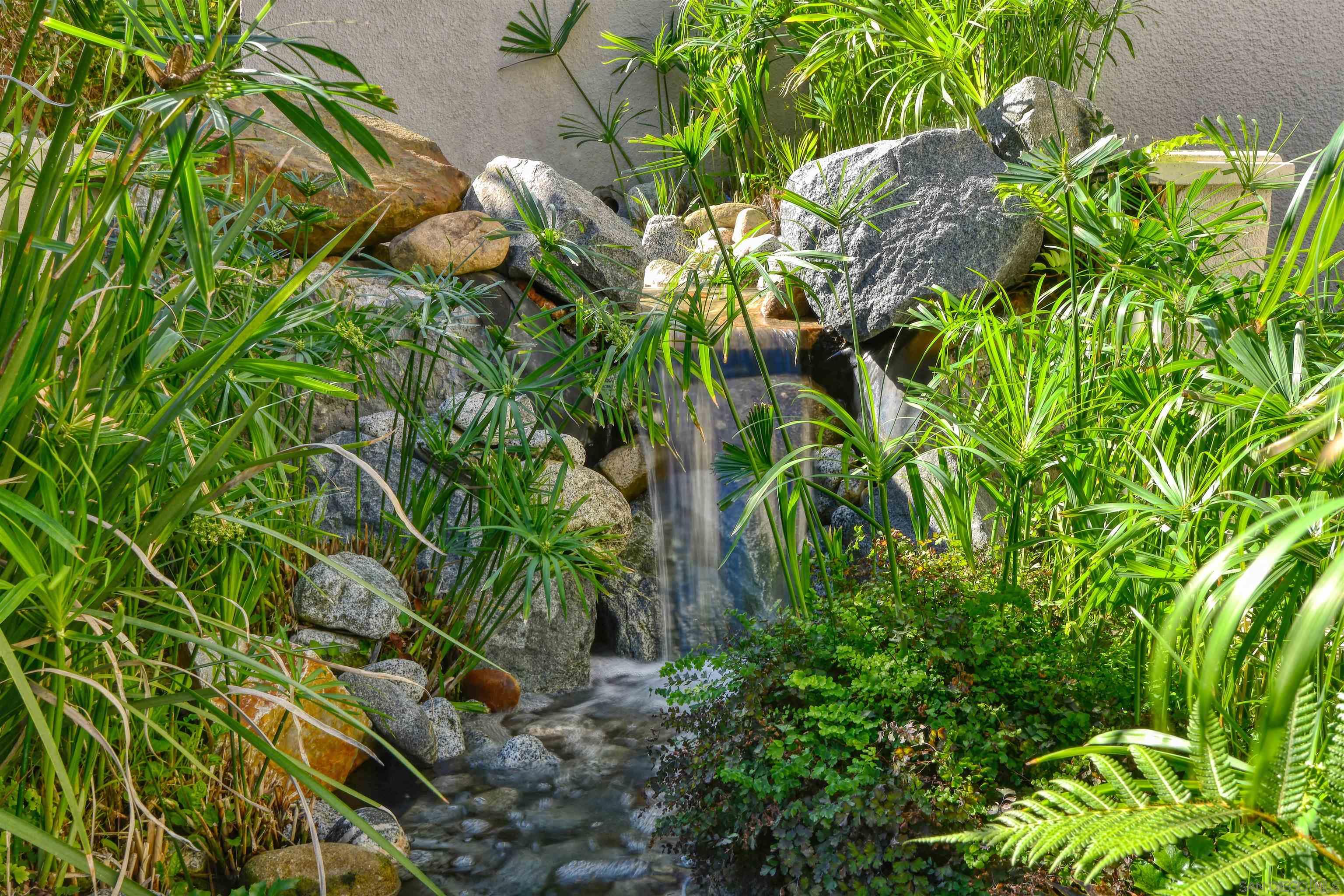 Detail Gallery Image 12 of 32 For 7825  Prospect Pl, La Jolla,  CA 92037 - 4 Beds | 4/2 Baths