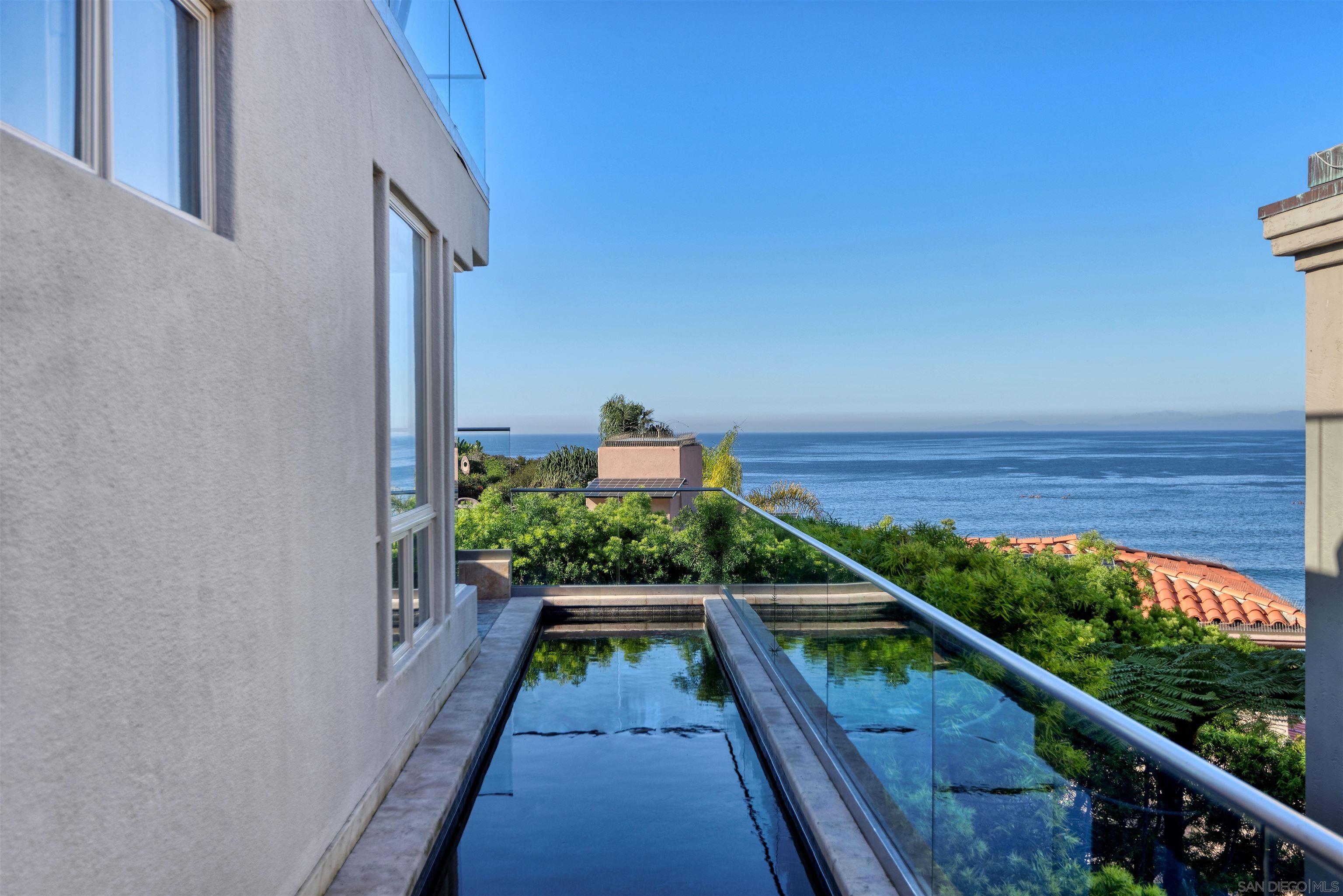 Detail Gallery Image 24 of 32 For 7825  Prospect Pl, La Jolla,  CA 92037 - 4 Beds | 4/2 Baths