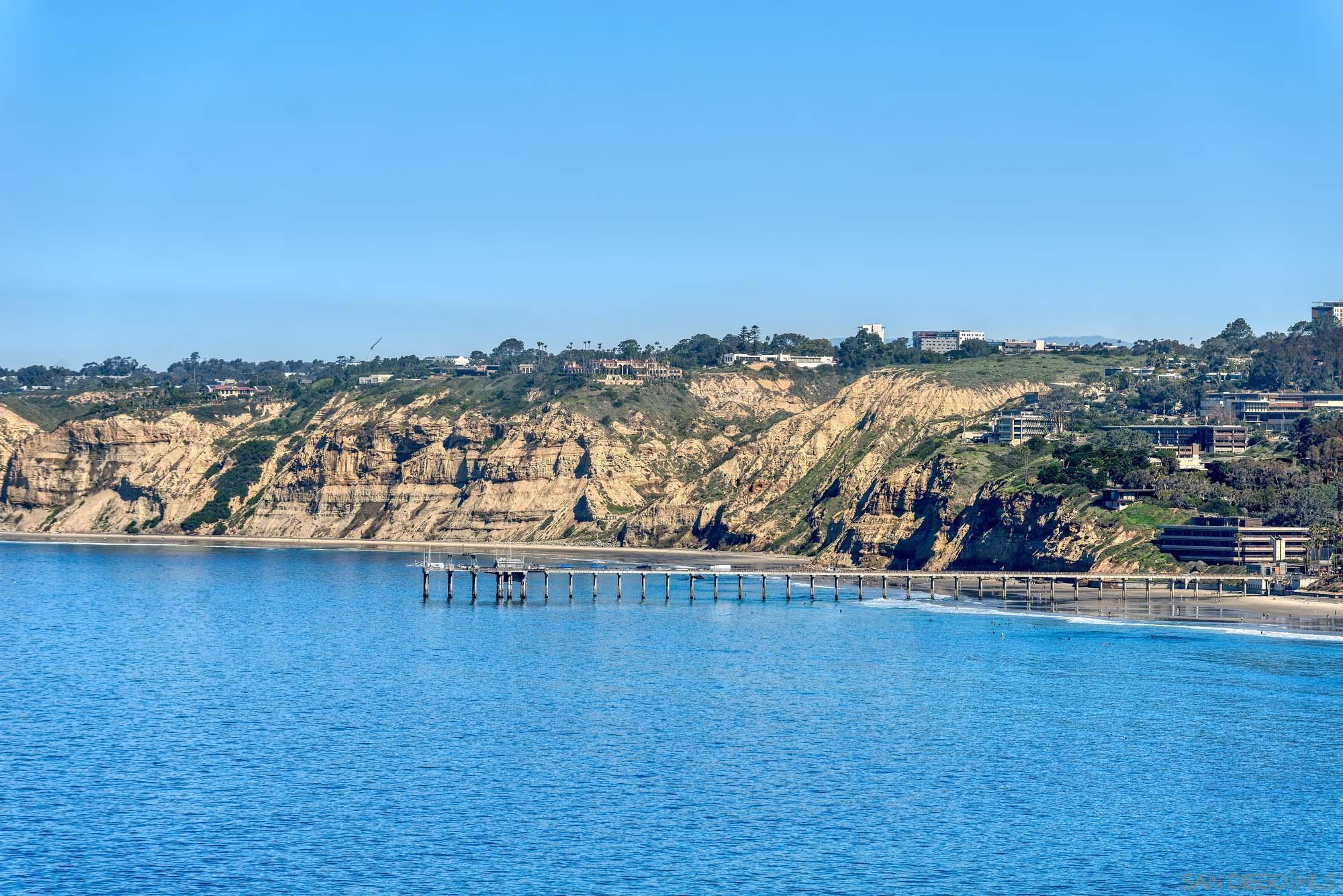 Detail Gallery Image 27 of 32 For 7825  Prospect Pl, La Jolla,  CA 92037 - 4 Beds | 4/2 Baths