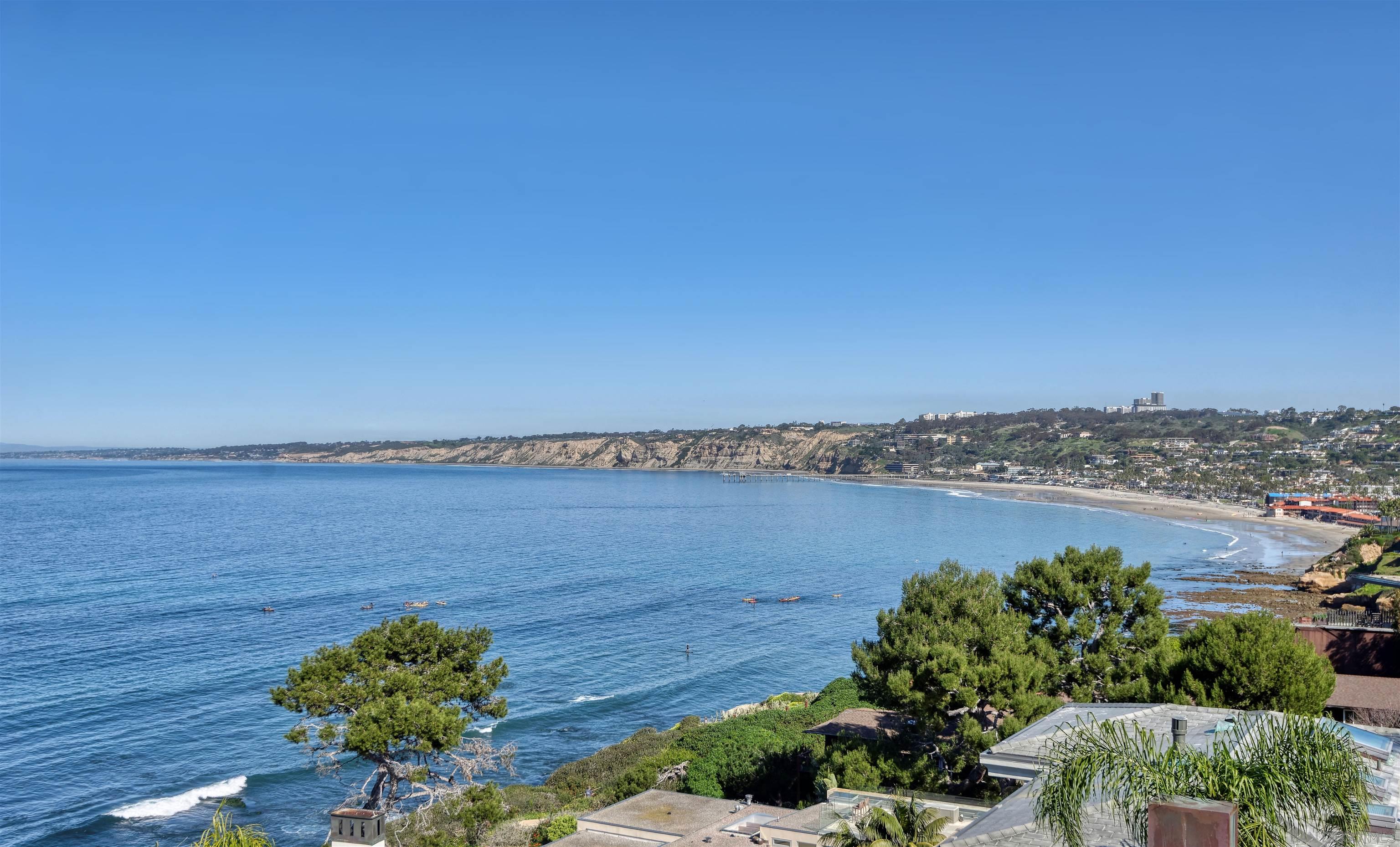 Detail Gallery Image 30 of 32 For 7825  Prospect Pl, La Jolla,  CA 92037 - 4 Beds | 4/2 Baths