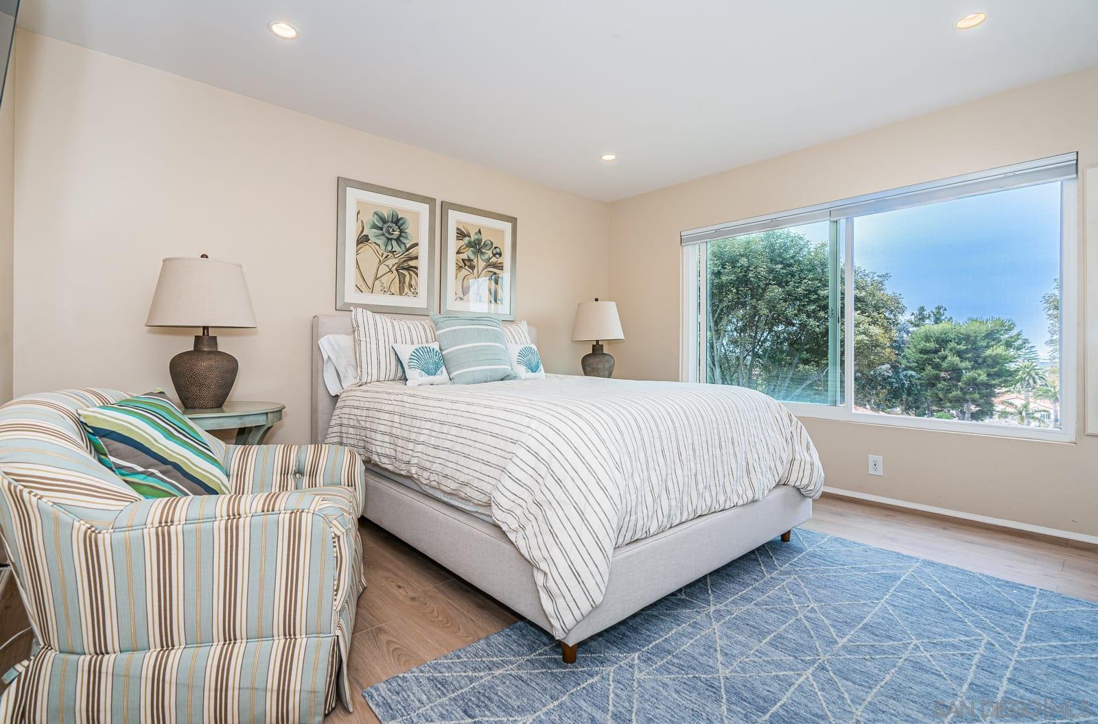 Detail Gallery Image 14 of 28 For 901  Caminito Madrigal  E, Carlsbad,  CA 92011 - 2 Beds | 2 Baths