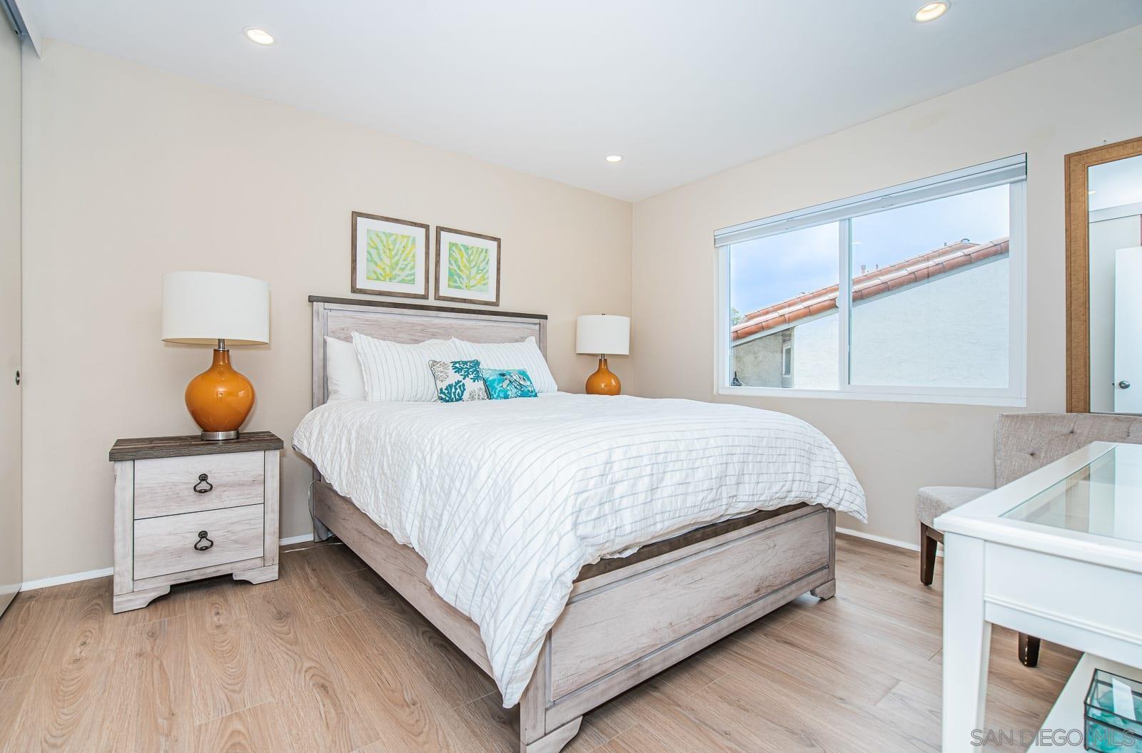 Detail Gallery Image 18 of 28 For 901  Caminito Madrigal  E, Carlsbad,  CA 92011 - 2 Beds | 2 Baths