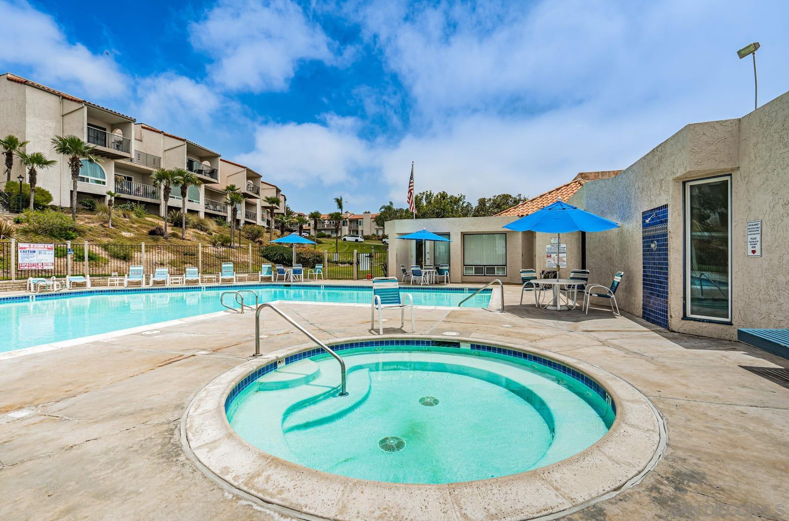 Detail Gallery Image 27 of 28 For 901  Caminito Madrigal  E, Carlsbad,  CA 92011 - 2 Beds | 2 Baths