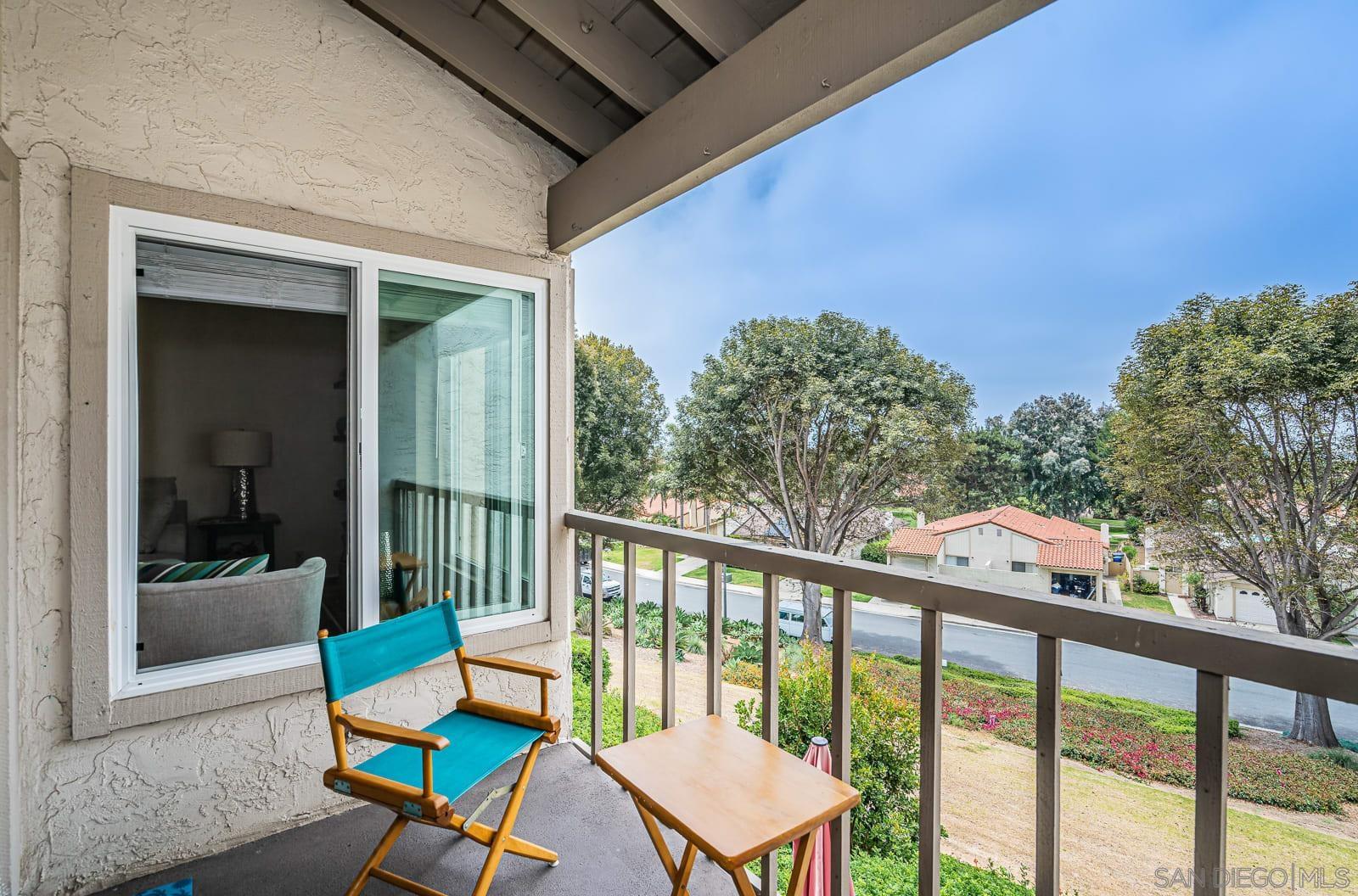 Detail Gallery Image 7 of 28 For 901  Caminito Madrigal  E, Carlsbad,  CA 92011 - 2 Beds | 2 Baths