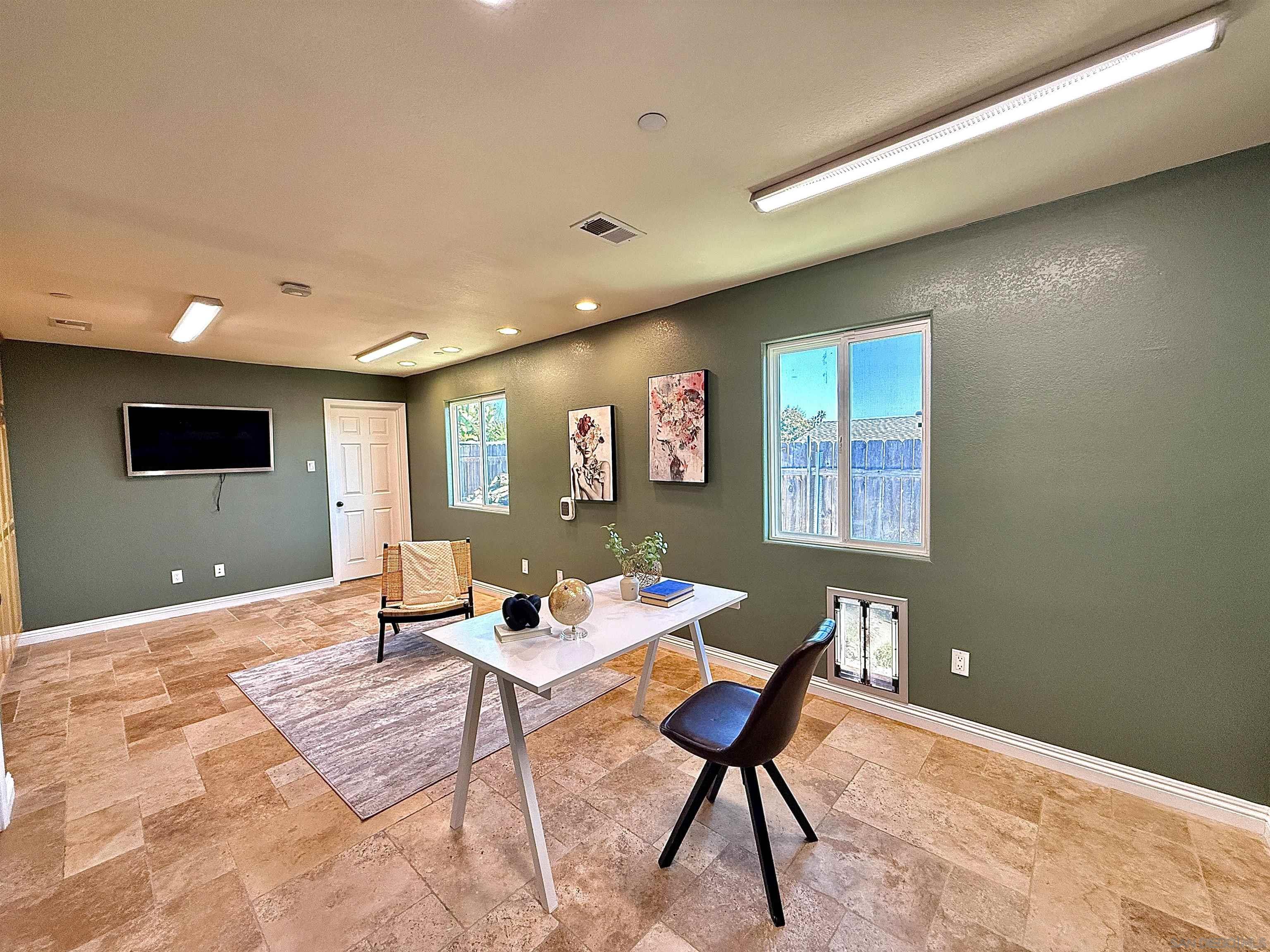 Detail Gallery Image 26 of 36 For 8364  Lake Ashwood Ave, San Diego,  CA 92119 - 4 Beds | 2/1 Baths