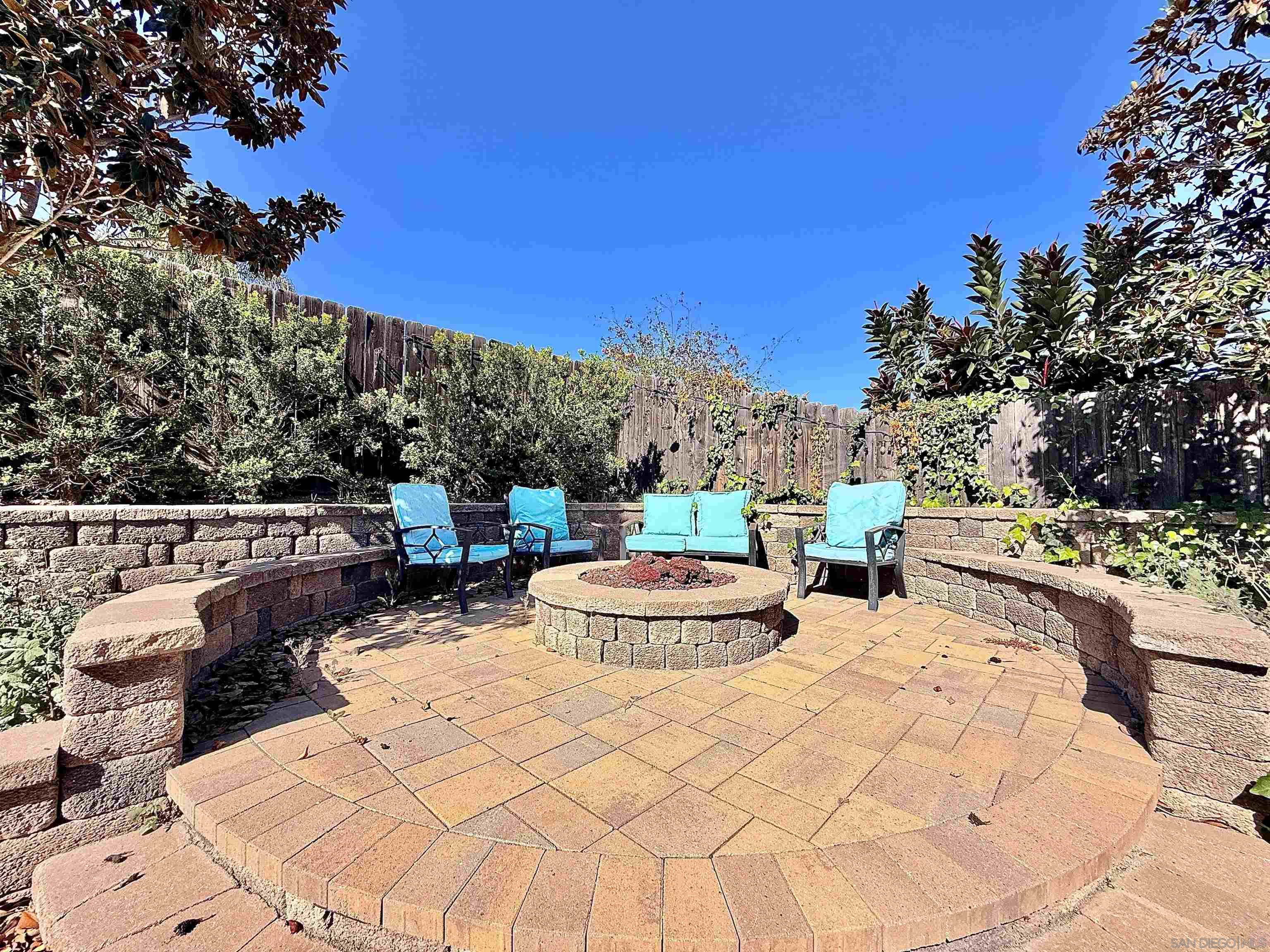 Detail Gallery Image 29 of 36 For 8364  Lake Ashwood Ave, San Diego,  CA 92119 - 4 Beds | 2/1 Baths