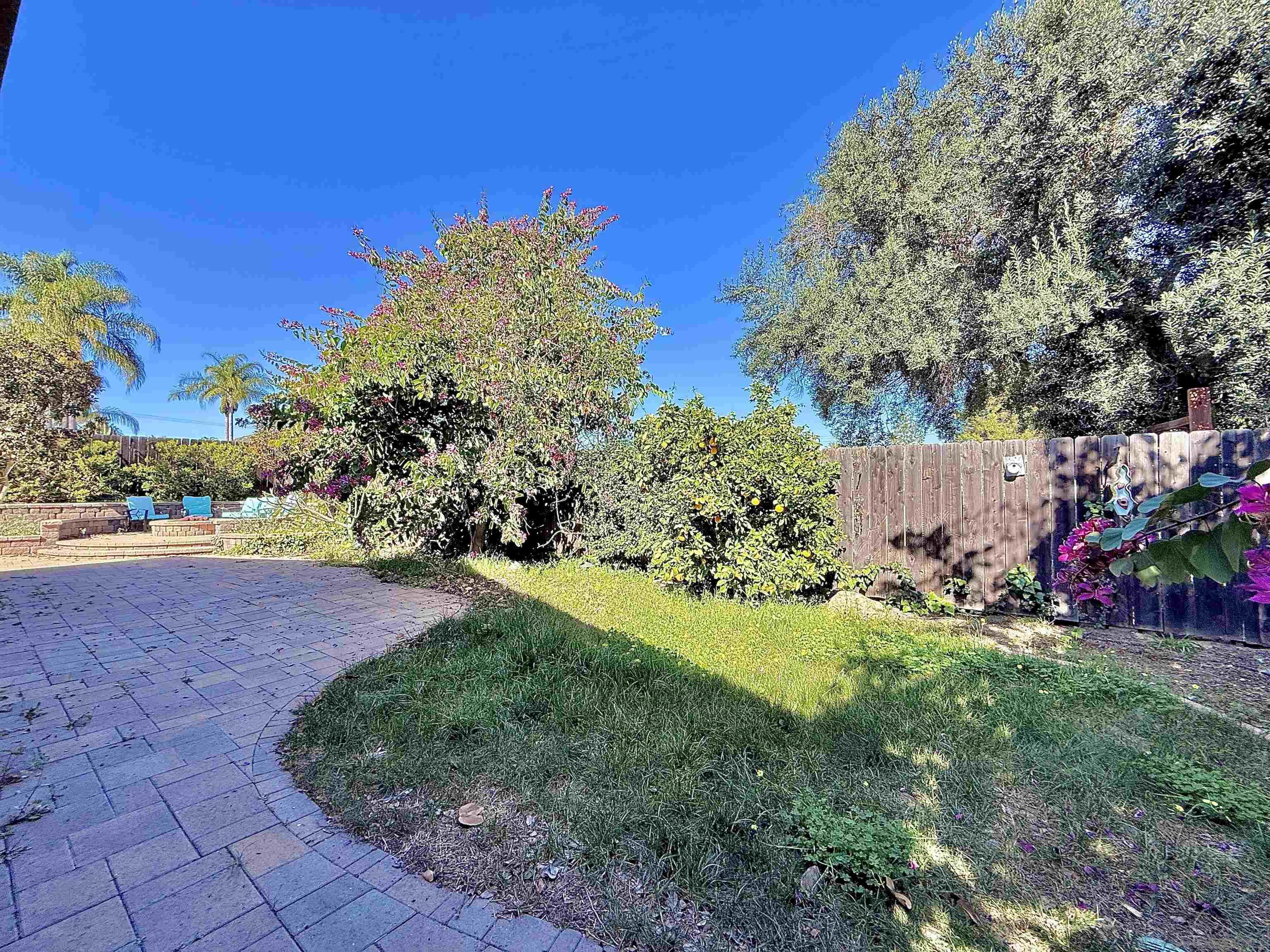 Detail Gallery Image 30 of 36 For 8364  Lake Ashwood Ave, San Diego,  CA 92119 - 4 Beds | 2/1 Baths