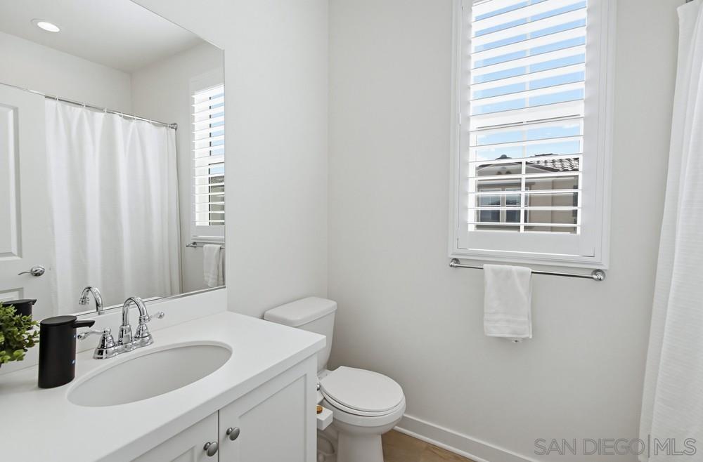 Detail Gallery Image 27 of 63 For 27740  Heritage Lane, Valley Center,  CA 92082 - 4 Beds | 3 Baths