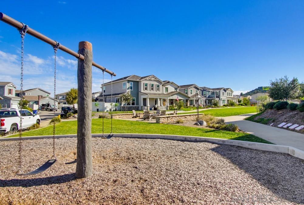 Detail Gallery Image 36 of 63 For 27740  Heritage Lane, Valley Center,  CA 92082 - 4 Beds | 3 Baths