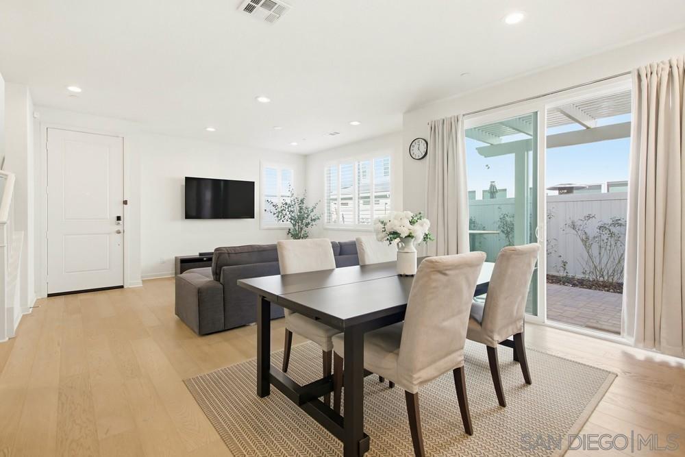 Detail Gallery Image 10 of 63 For 27740  Heritage Lane, Valley Center,  CA 92082 - 4 Beds | 3 Baths