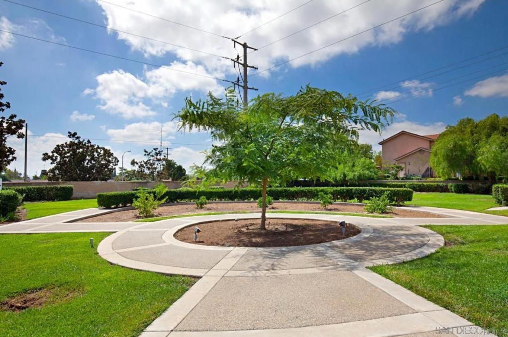 Detail Gallery Image 25 of 25 For 2114  Laura Drive, Escondido,  CA 92027 - 4 Beds | 3 Baths