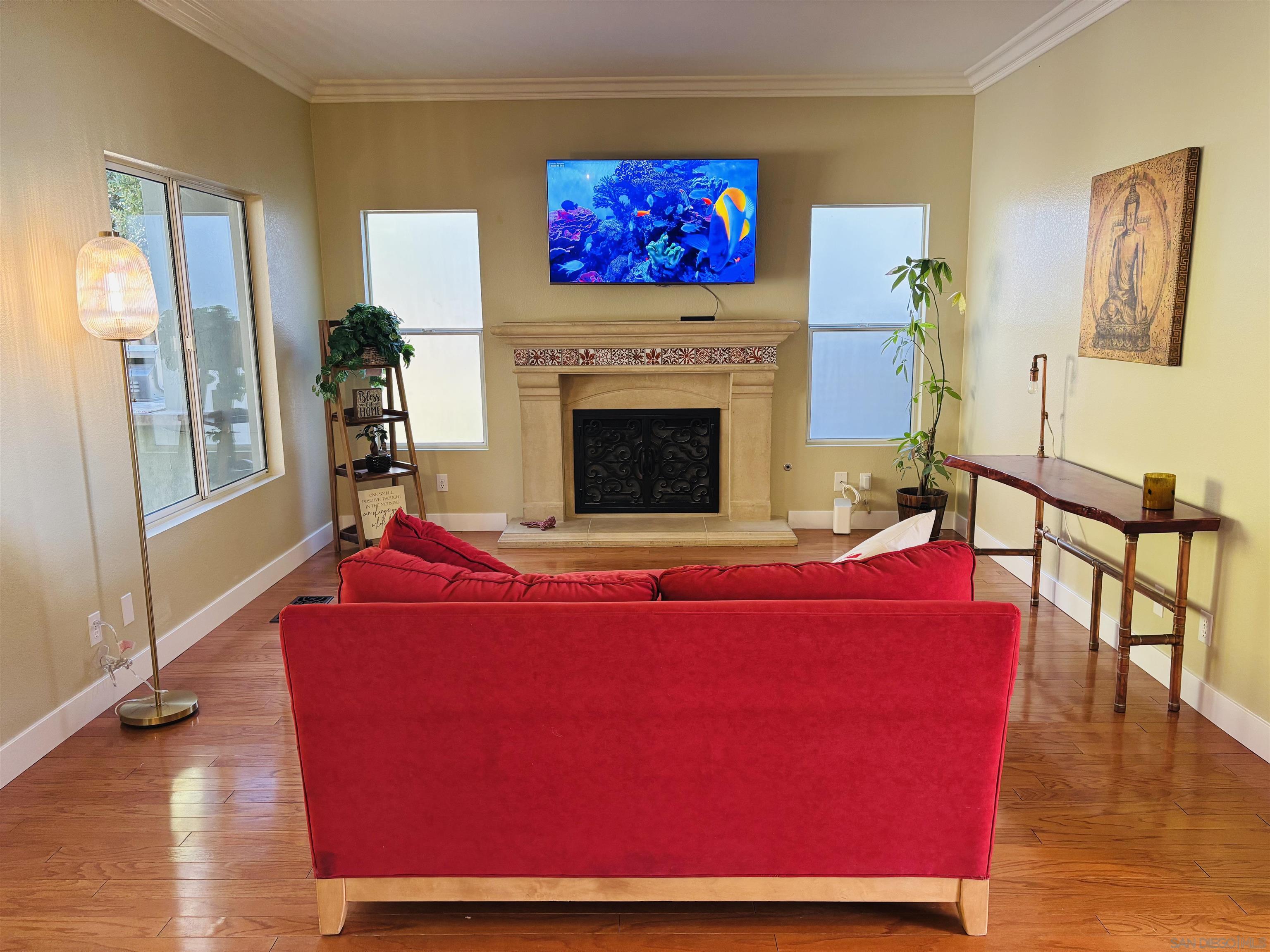 Detail Gallery Image 7 of 25 For 2114  Laura Drive, Escondido,  CA 92027 - 4 Beds | 3 Baths