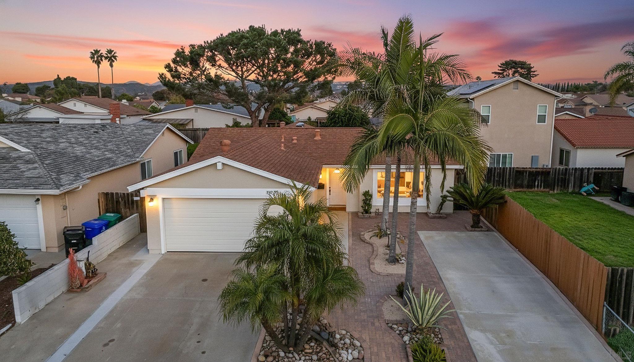 Front Image Thumbnail for SD260002702