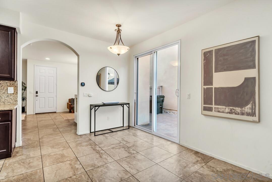 Detail Gallery Image 15 of 68 For 1738  Barbour Ave., Chula Vista,  CA 91913 - 5 Beds | 3/1 Baths