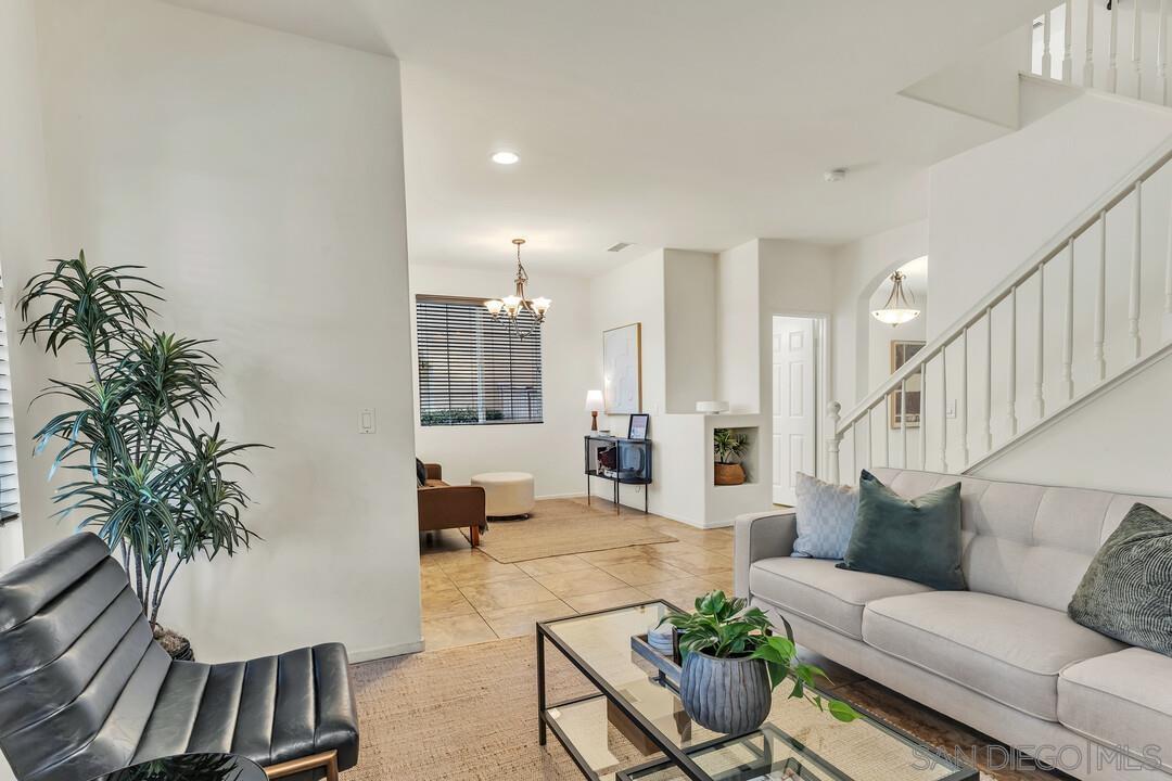 Detail Gallery Image 18 of 68 For 1738  Barbour Ave., Chula Vista,  CA 91913 - 5 Beds | 3/1 Baths