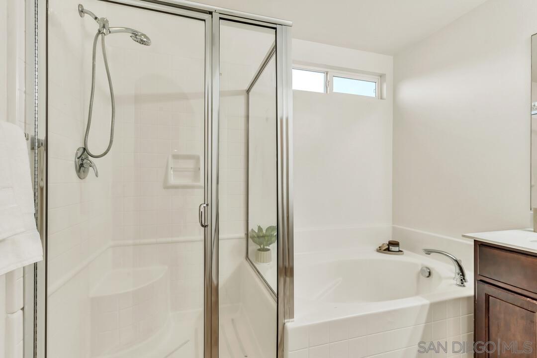 Detail Gallery Image 31 of 68 For 1738  Barbour Ave., Chula Vista,  CA 91913 - 5 Beds | 3/1 Baths