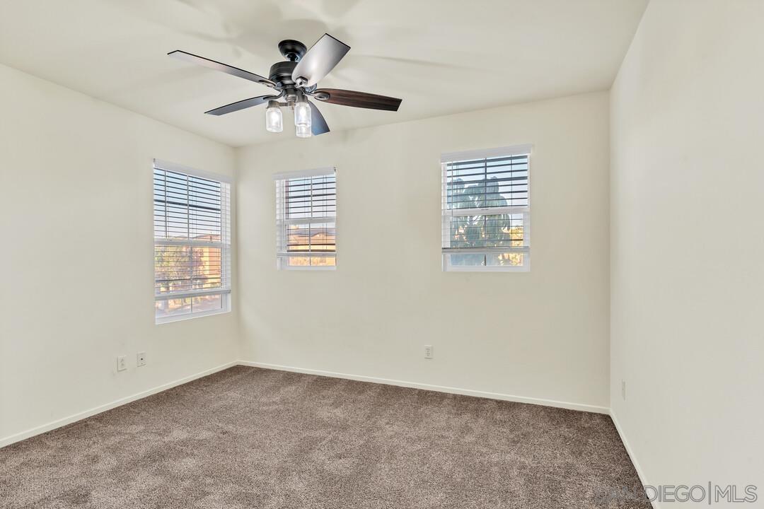 Detail Gallery Image 35 of 68 For 1738  Barbour Ave., Chula Vista,  CA 91913 - 5 Beds | 3/1 Baths