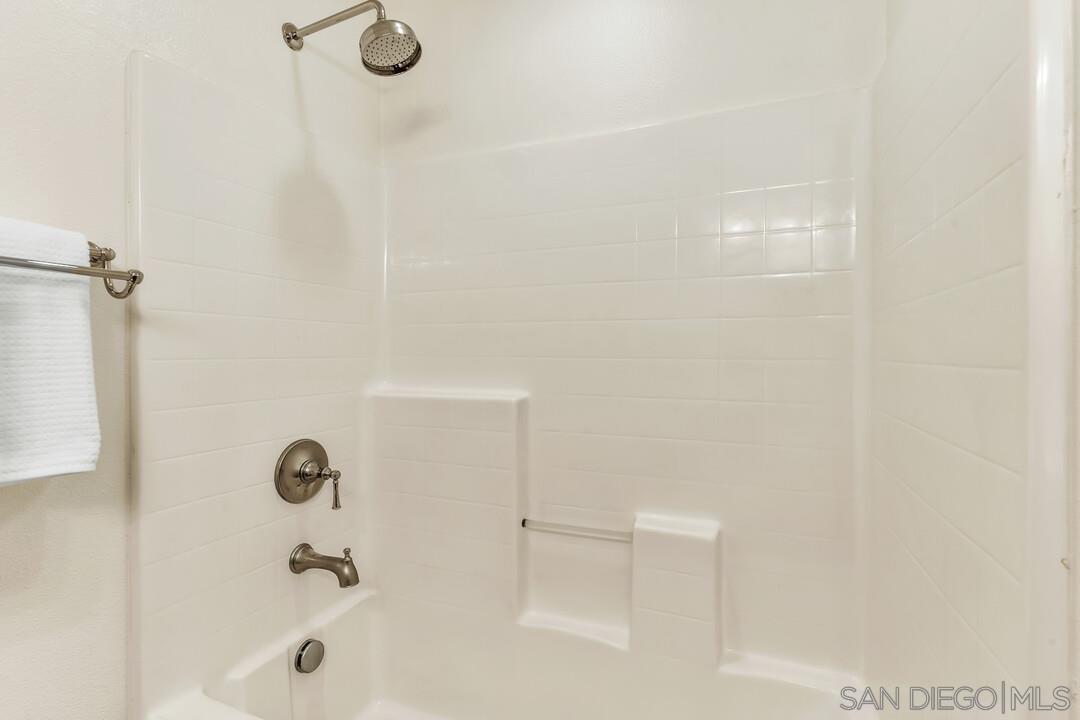 Detail Gallery Image 42 of 68 For 1738  Barbour Ave., Chula Vista,  CA 91913 - 5 Beds | 3/1 Baths