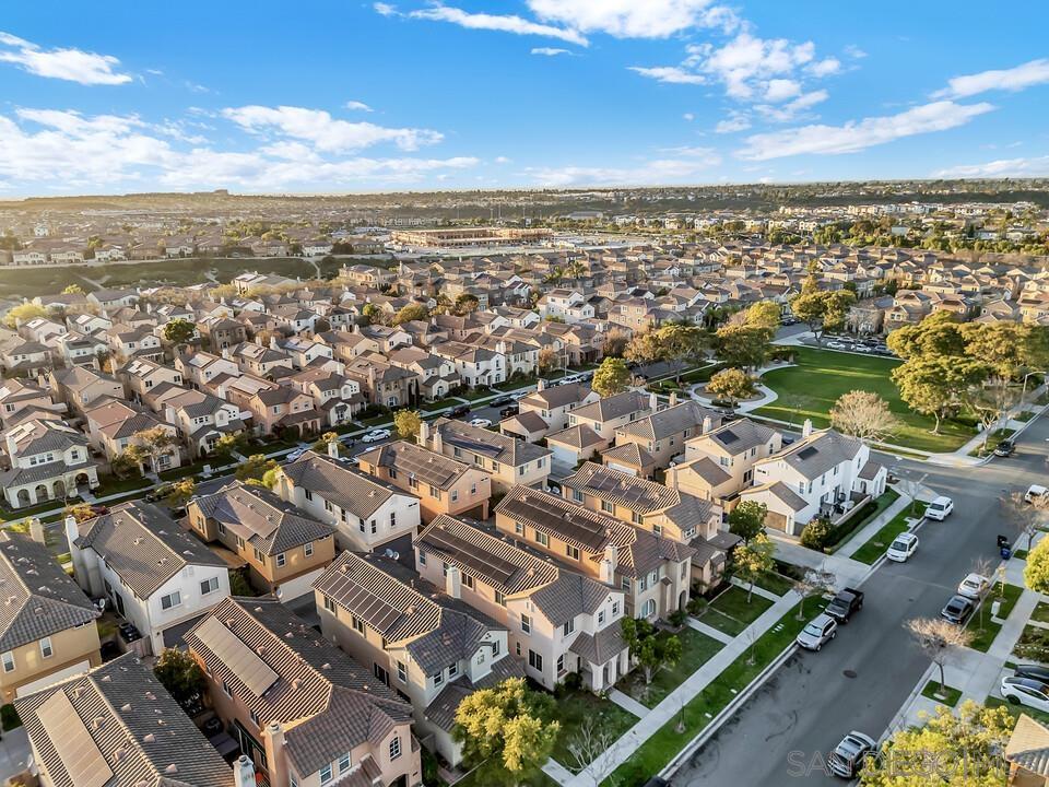 Detail Gallery Image 64 of 68 For 1738  Barbour Ave., Chula Vista,  CA 91913 - 5 Beds | 3/1 Baths