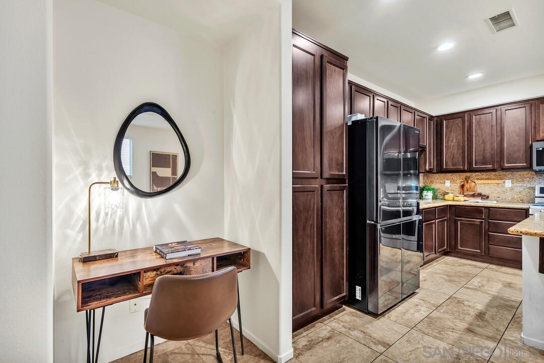 Detail Gallery Image 9 of 68 For 1738  Barbour Ave., Chula Vista,  CA 91913 - 5 Beds | 3/1 Baths