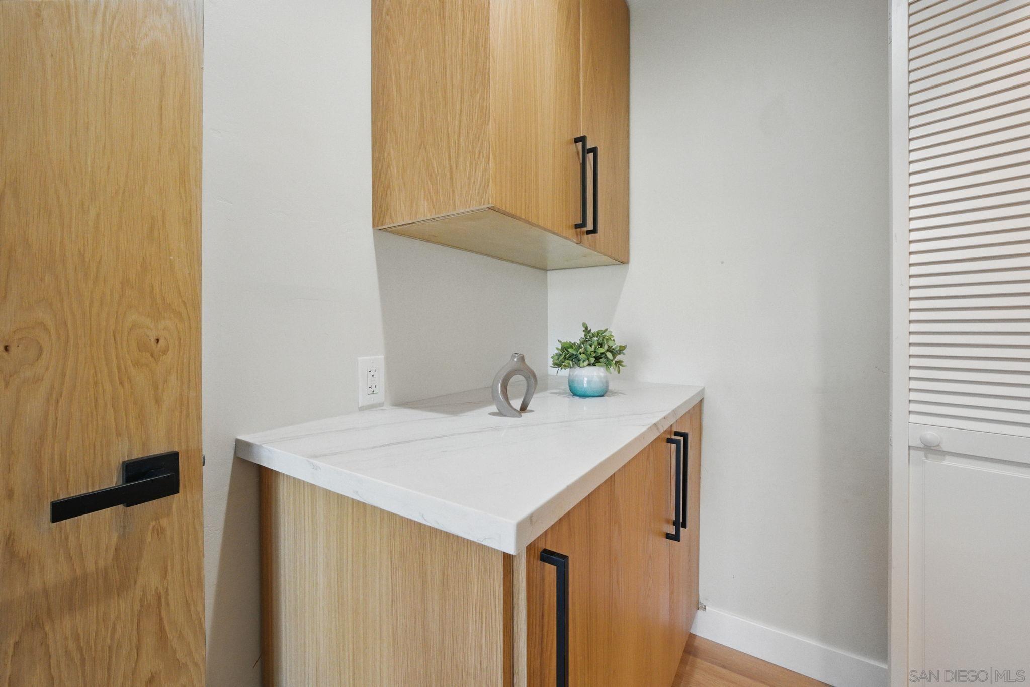 Detail Gallery Image 13 of 28 For 5460  Gilbert Dr, San Diego,  CA 92115 - 3 Beds | 2 Baths