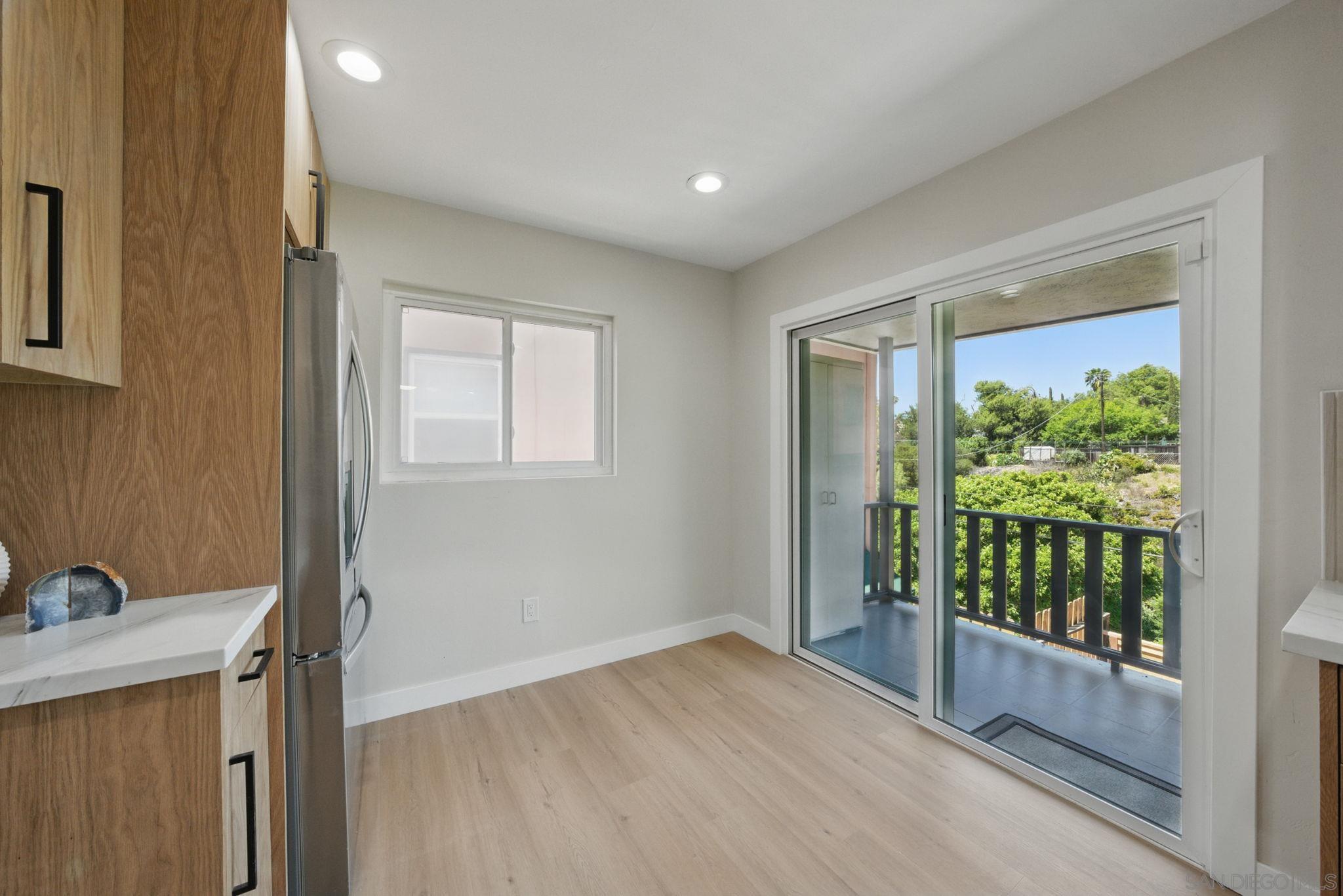 Detail Gallery Image 14 of 28 For 5460  Gilbert Dr, San Diego,  CA 92115 - 3 Beds | 2 Baths