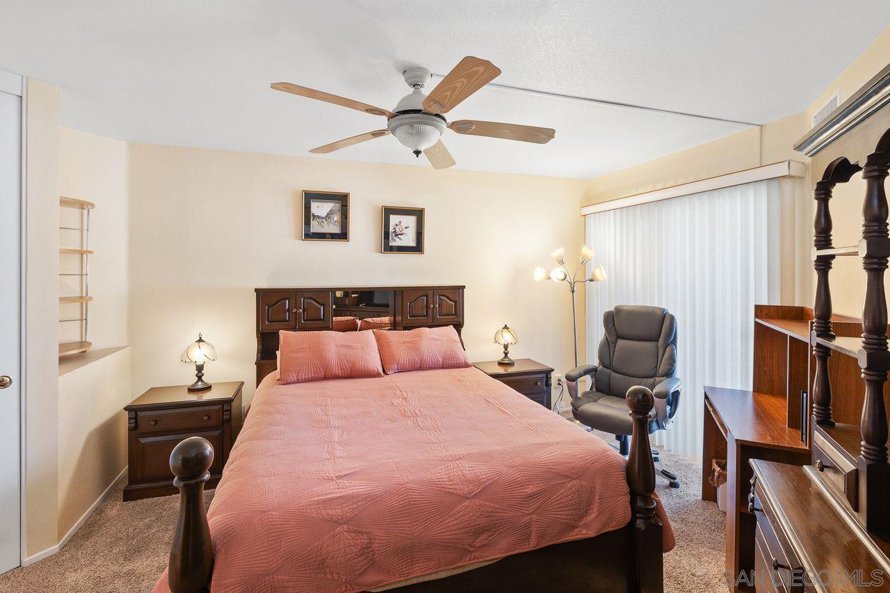 Detail Gallery Image 11 of 27 For 7263  Camino Degrazia  #33,  San Diego,  CA 92111 - 2 Beds | 2 Baths